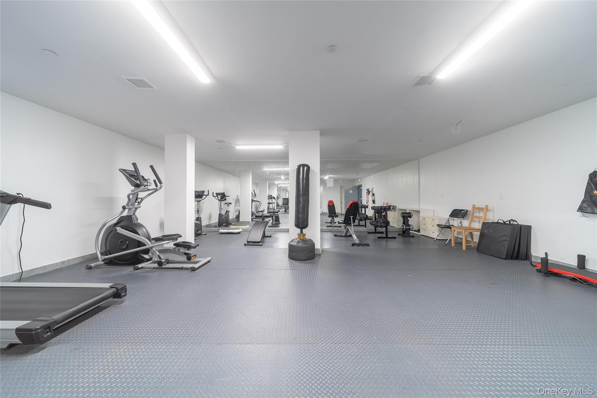 #14 photo, 144-27 Sanford Avenue, Flushing , NY 11355