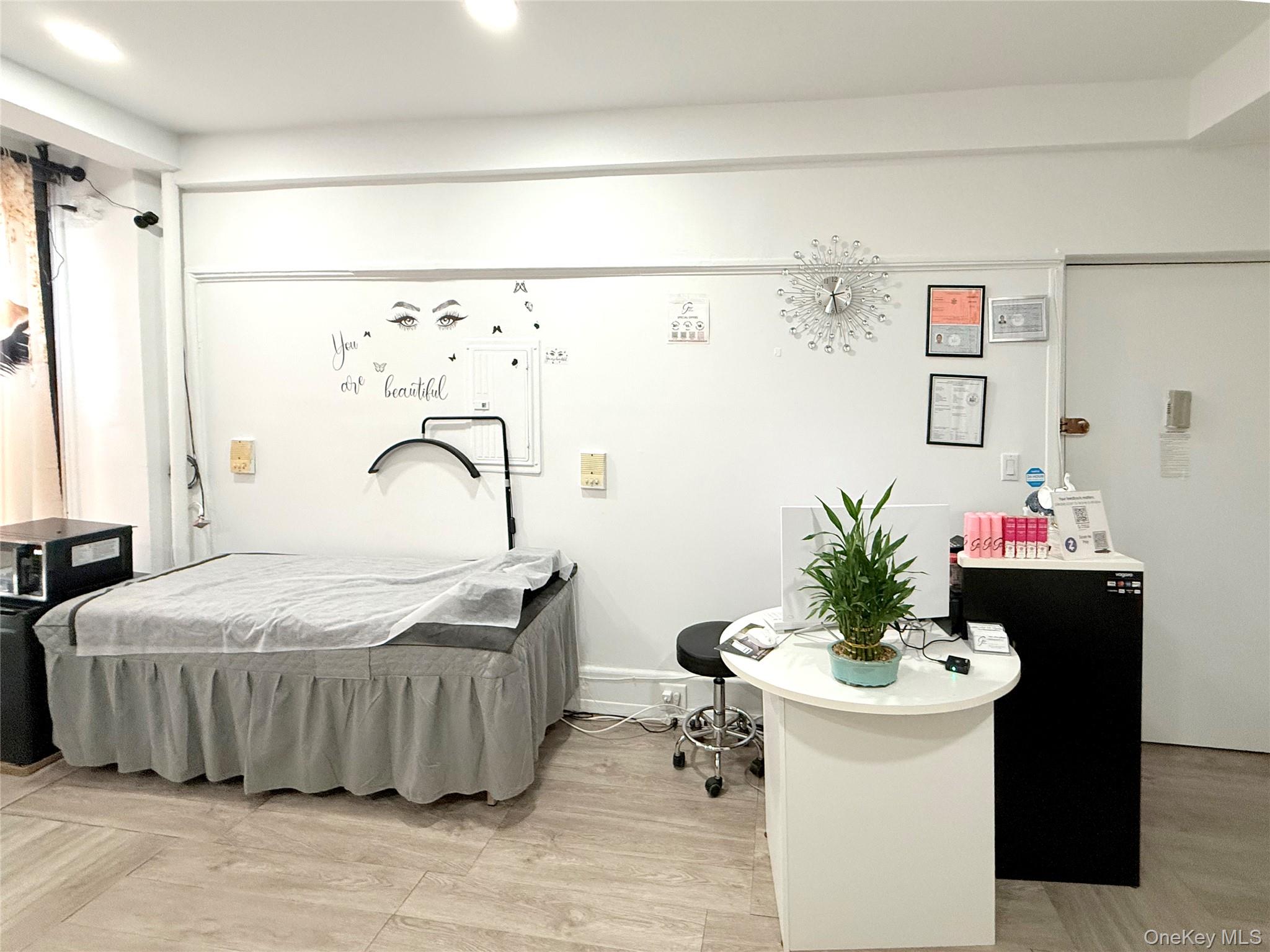 #6 photo, 1220 Lexington Avenue, 曼哈顿 上东城 New York (Manhattan) , NY 10028