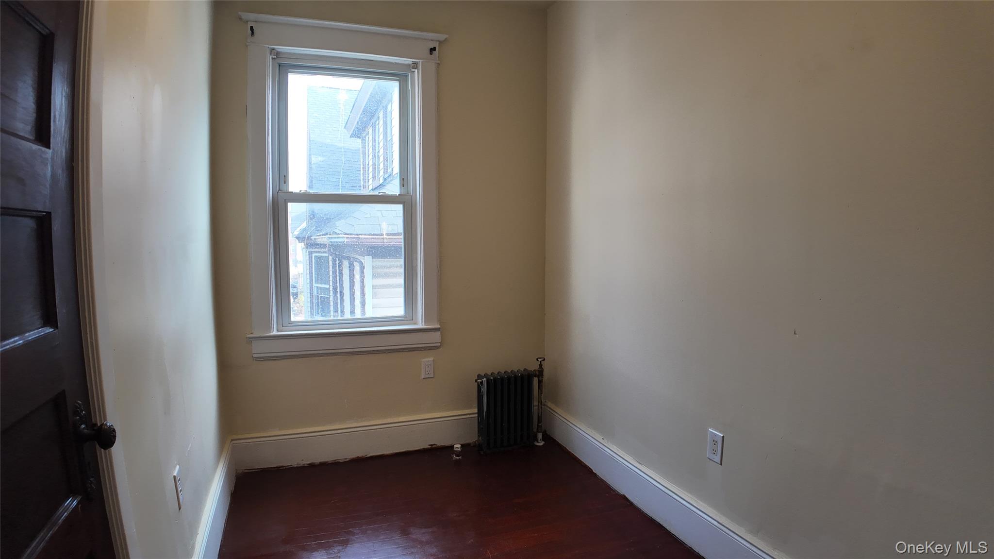 #13 photo, 8 Morris Crescent, Yonkers , NY 10705