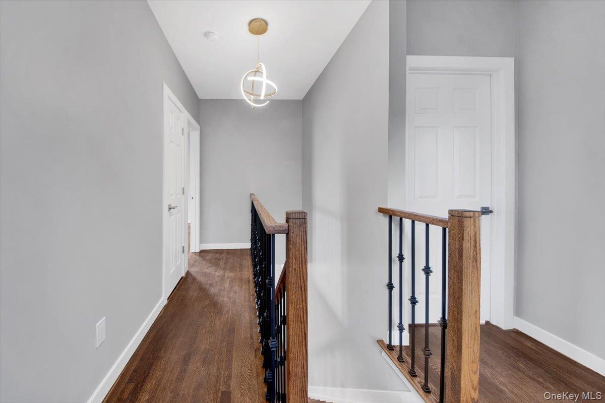 #19 photo, 19 Darwood Place, Mount Vernon , NY 10553