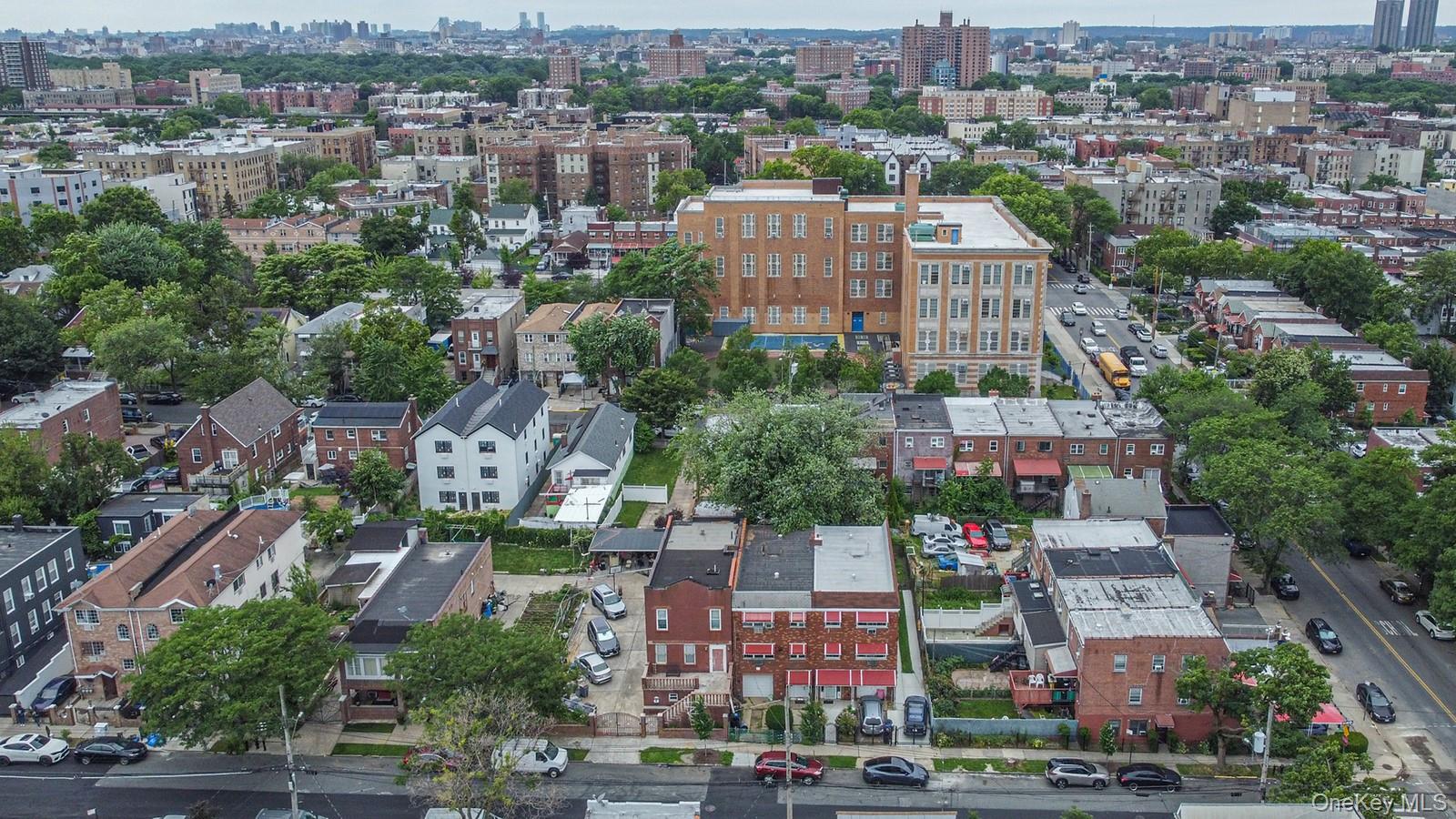 #13 photo, 2939 Colden Avenue, Bronx , NY 10469