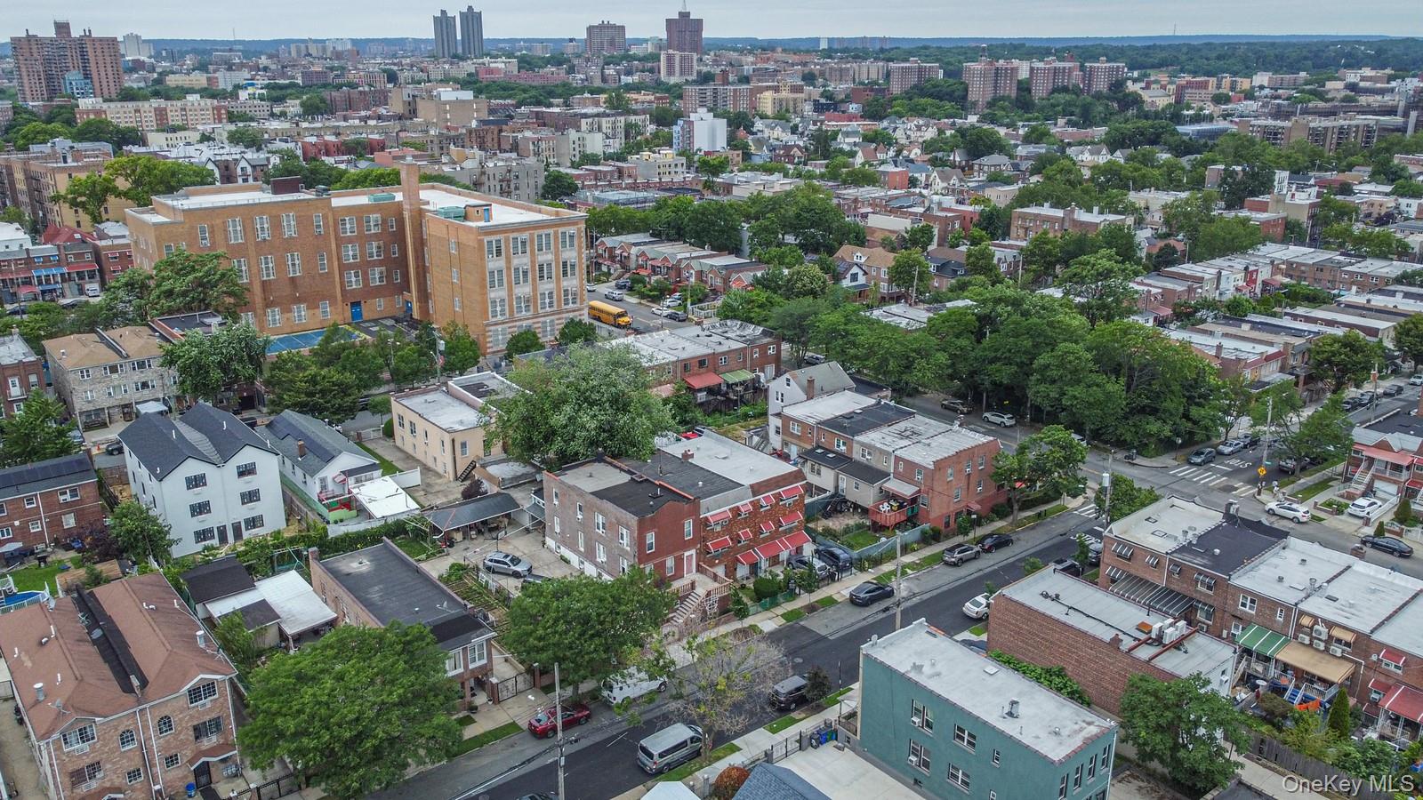 #15 photo, 2939 Colden Avenue, Bronx , NY 10469