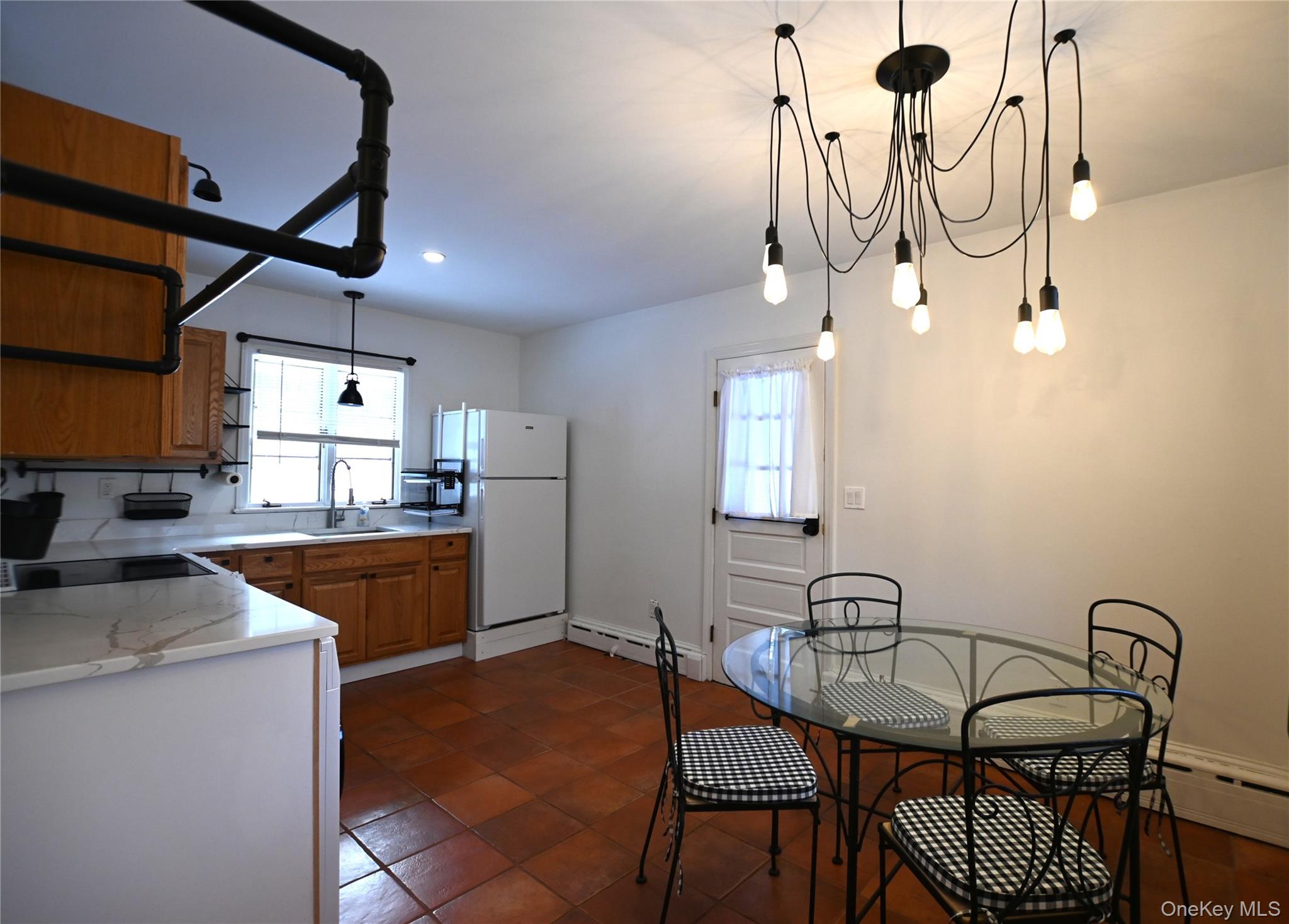 #4 photo, 86 Mill House Road, Marlboro , NY 12542