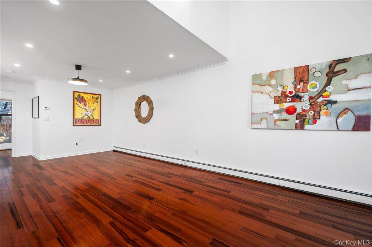 #8 photo, 110 Round Hill Road, Dobbs Ferry , NY 10522