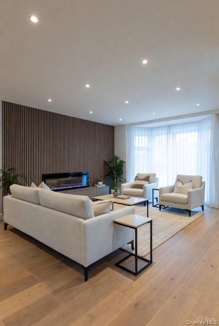 #3 photo, 1833 Hone Avenue, Bronx , NY 10461