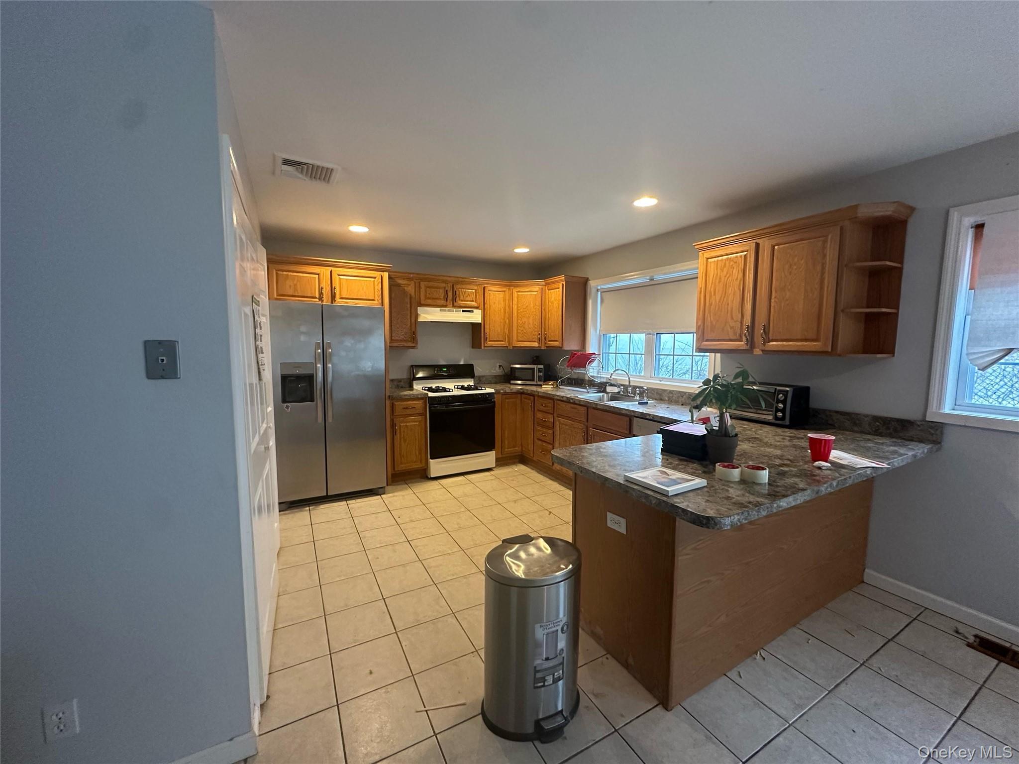 #2 photo, 440 Highland Avenue, Mount Vernon , NY 10553