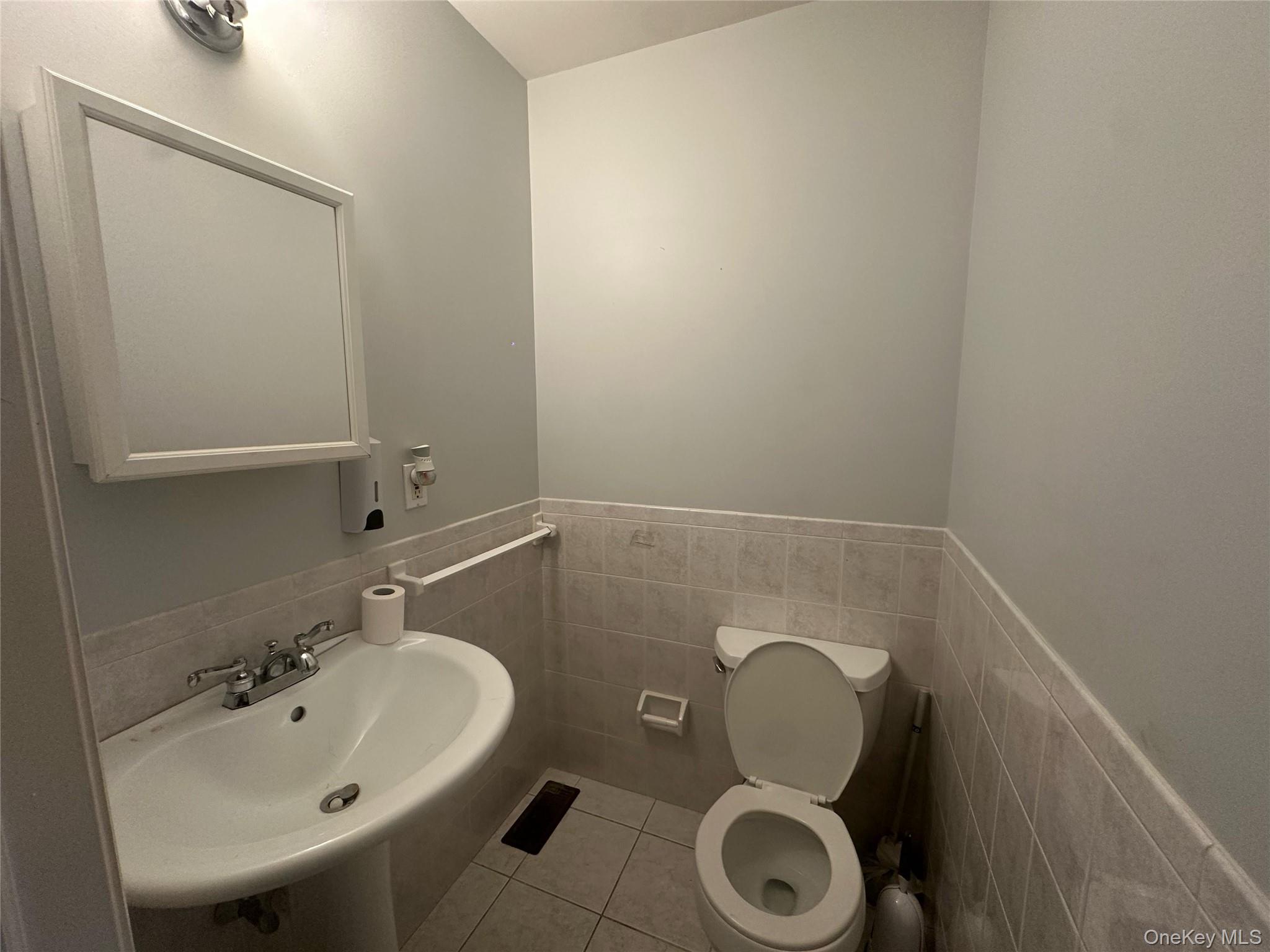 #3 photo, 440 Highland Avenue, Mount Vernon , NY 10553