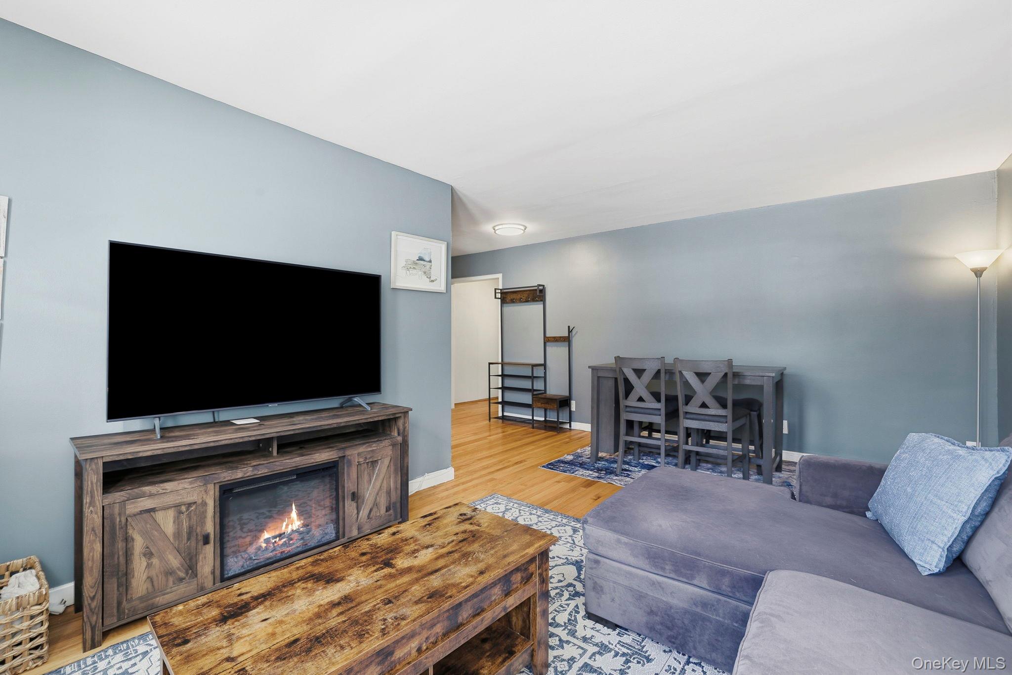 #7 photo, 67 Columbus Avenue, West Harrison , NY 10604