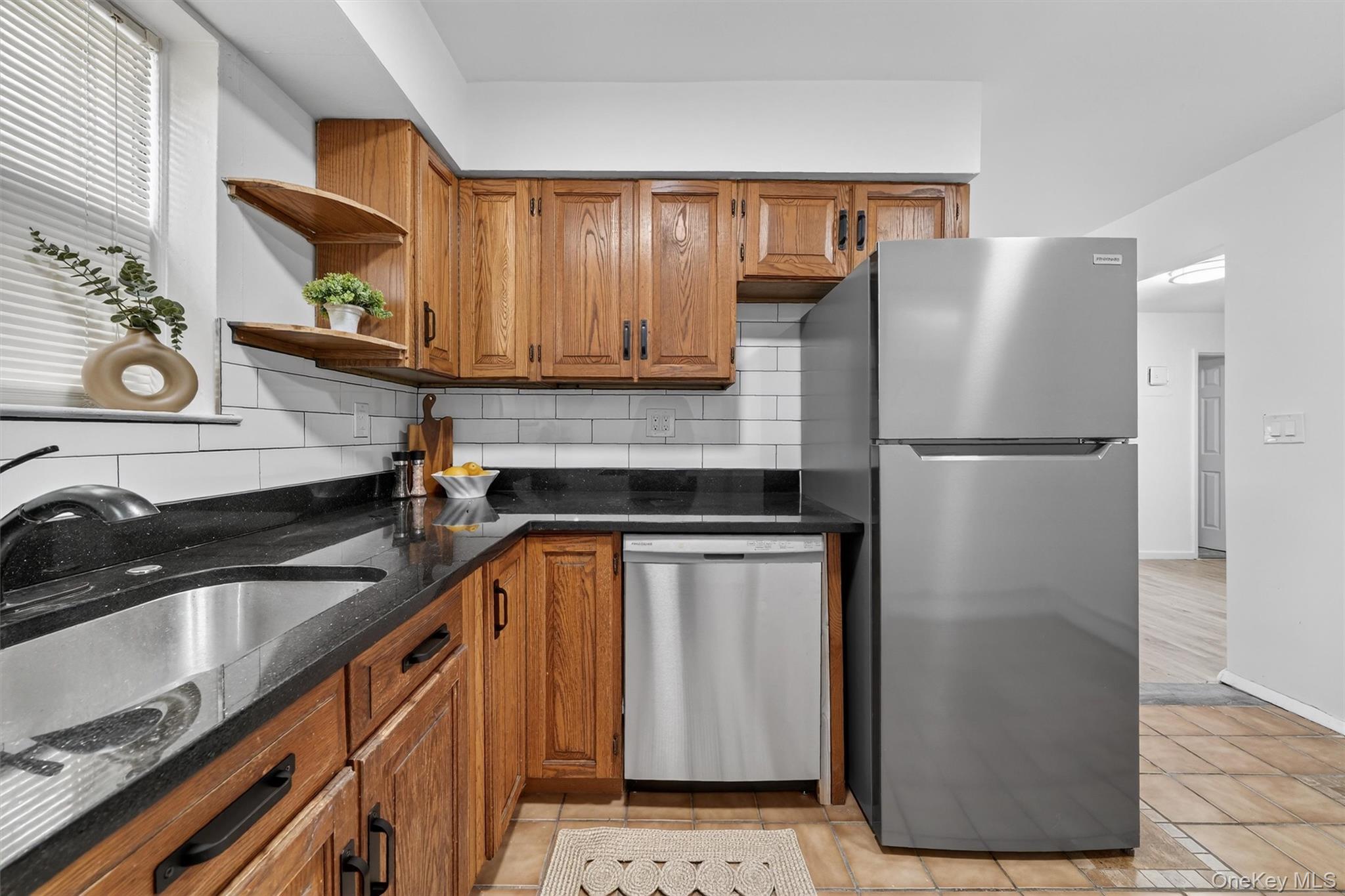 #4 photo, 125 N Washington Avenue, Hartsdale , NY 10530