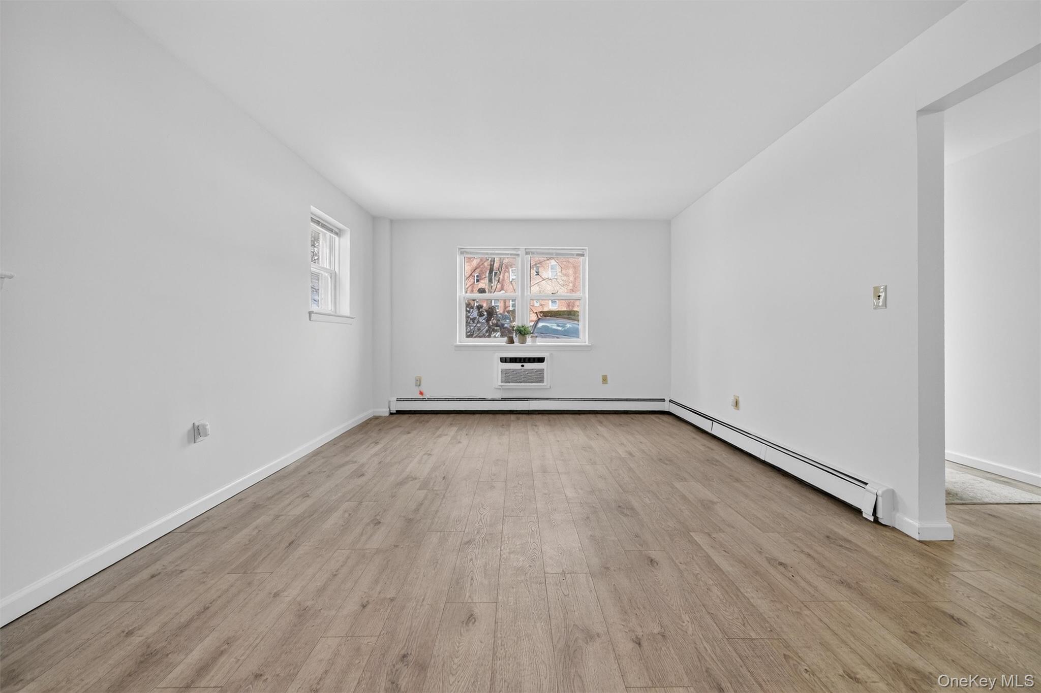 #7 photo, 125 N Washington Avenue, Hartsdale , NY 10530