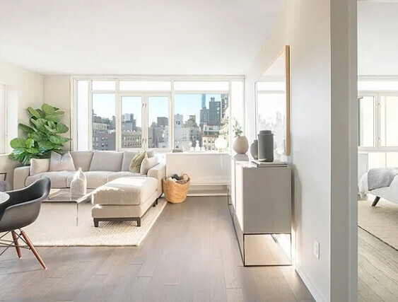 #1 photo, 385 1st Avenue, Gramercy Park , NY 10010