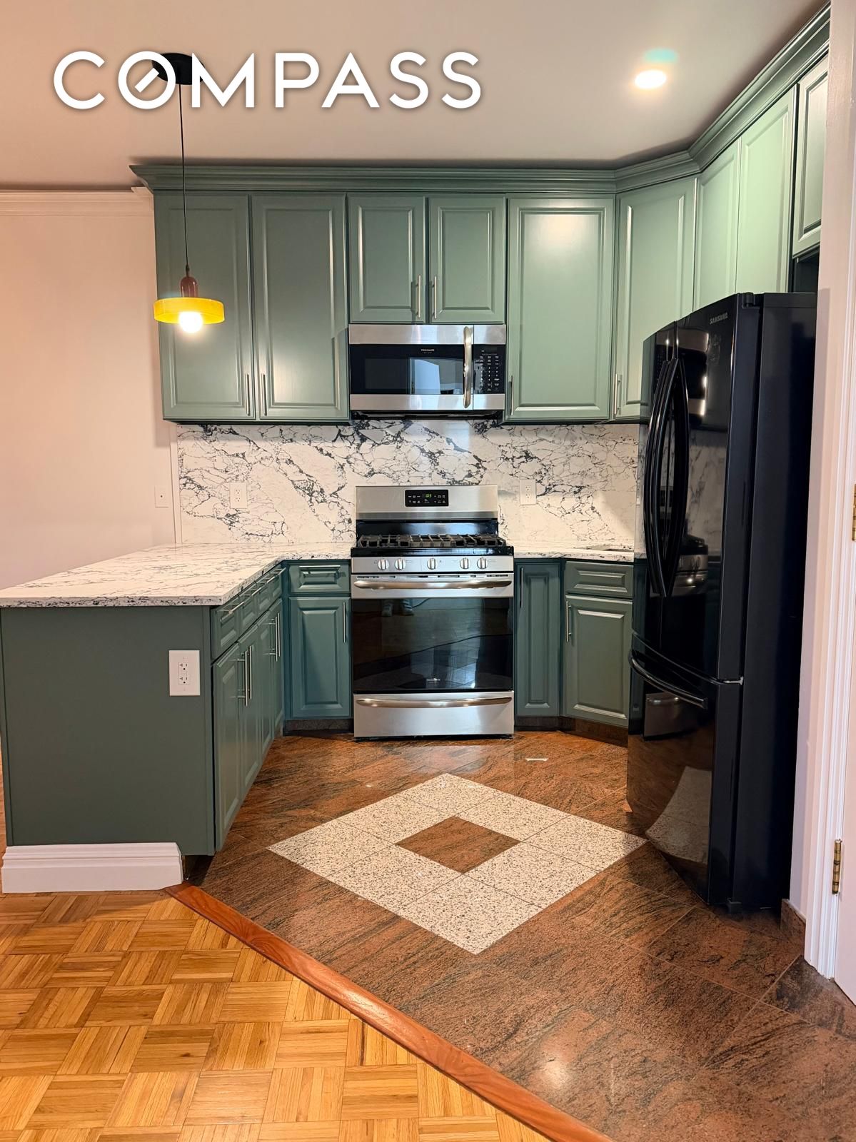 #3 photo, Brooklyn, Williamsburg , NY 11222