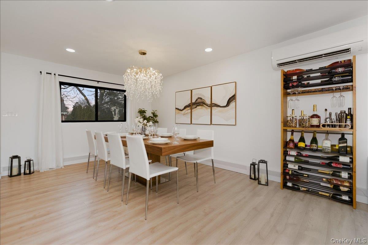 #7 photo, 957 Cherrywood Drive, Baldwin , NY 11510