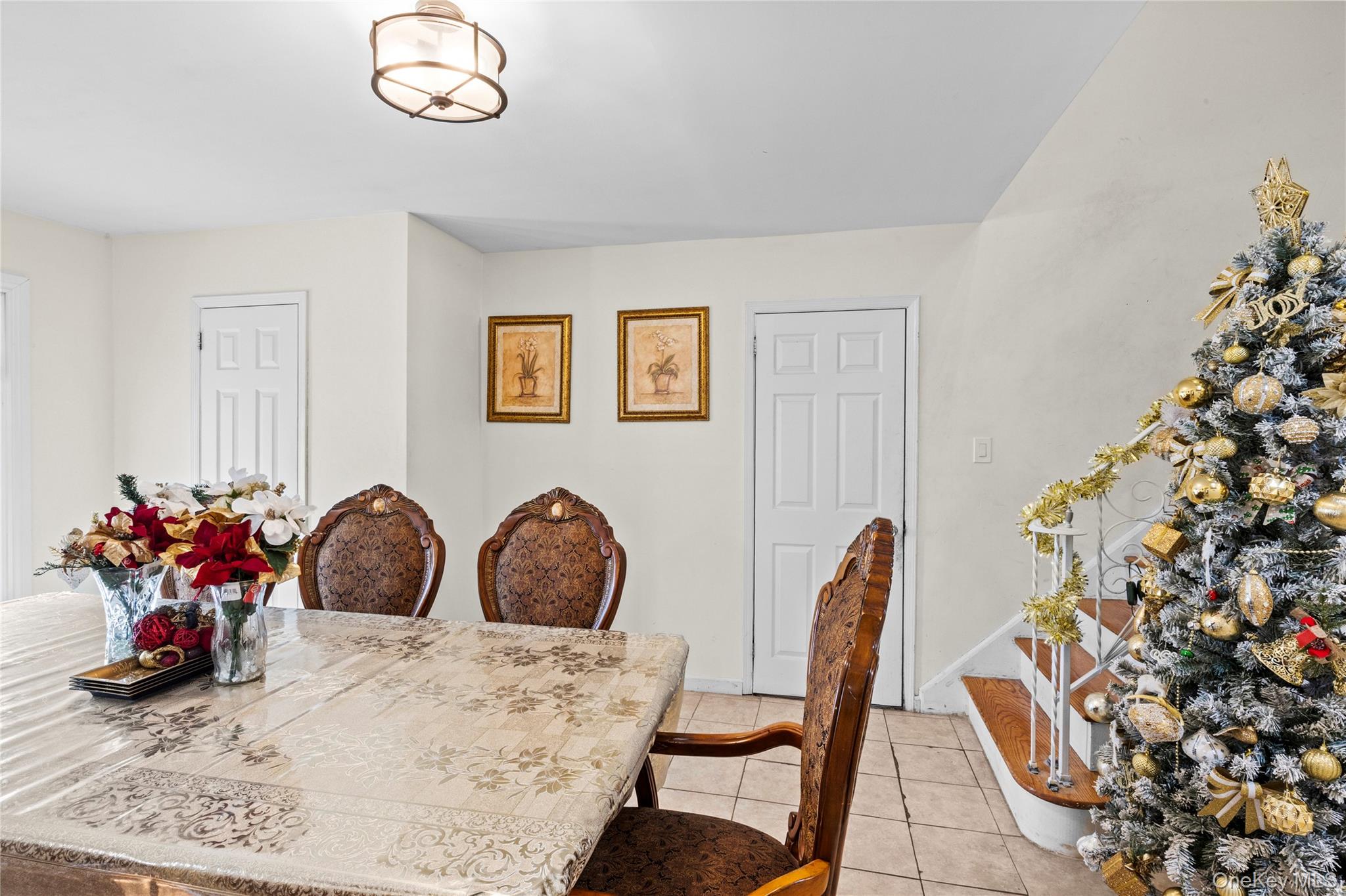 #13 photo, 1042 11th Street, West Babylon , NY 11704