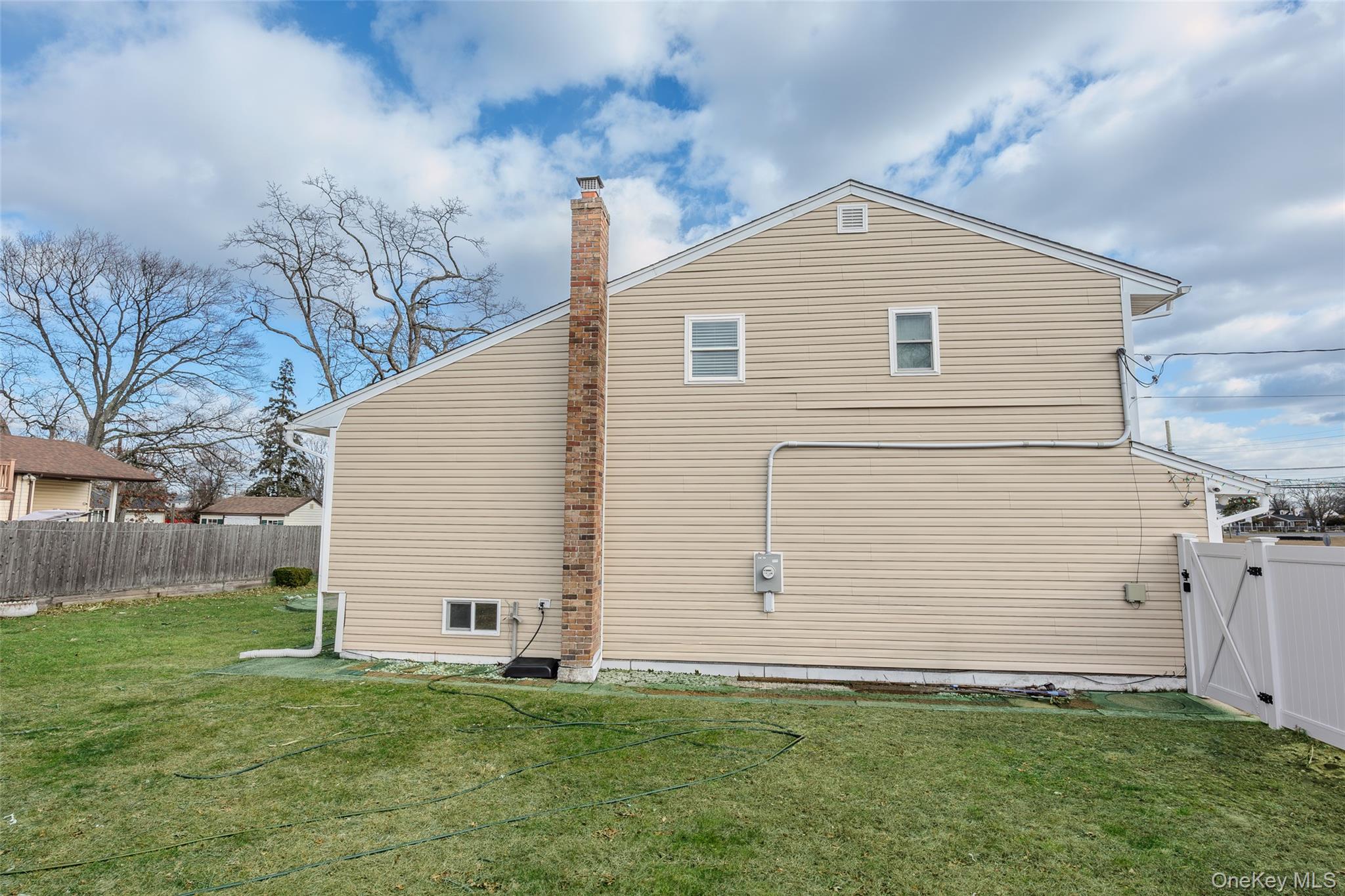 #5 photo, 1042 11th Street, West Babylon , NY 11704