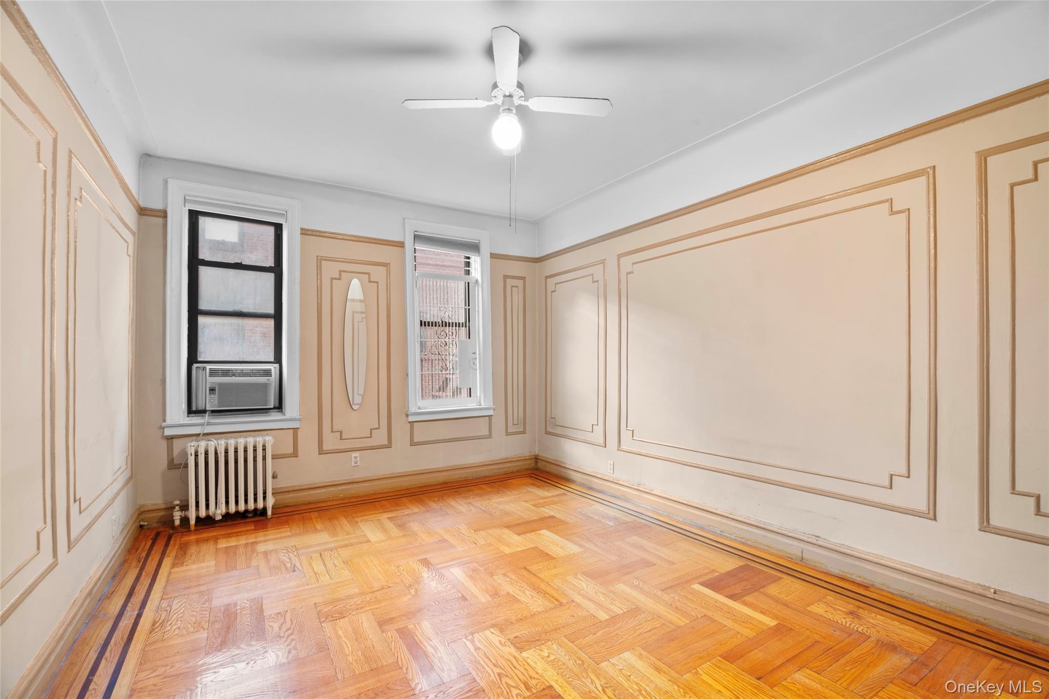 #6 photo, 3720 81 Strret, 뉴욕퀸즈 Jackson Heights , NY 11372