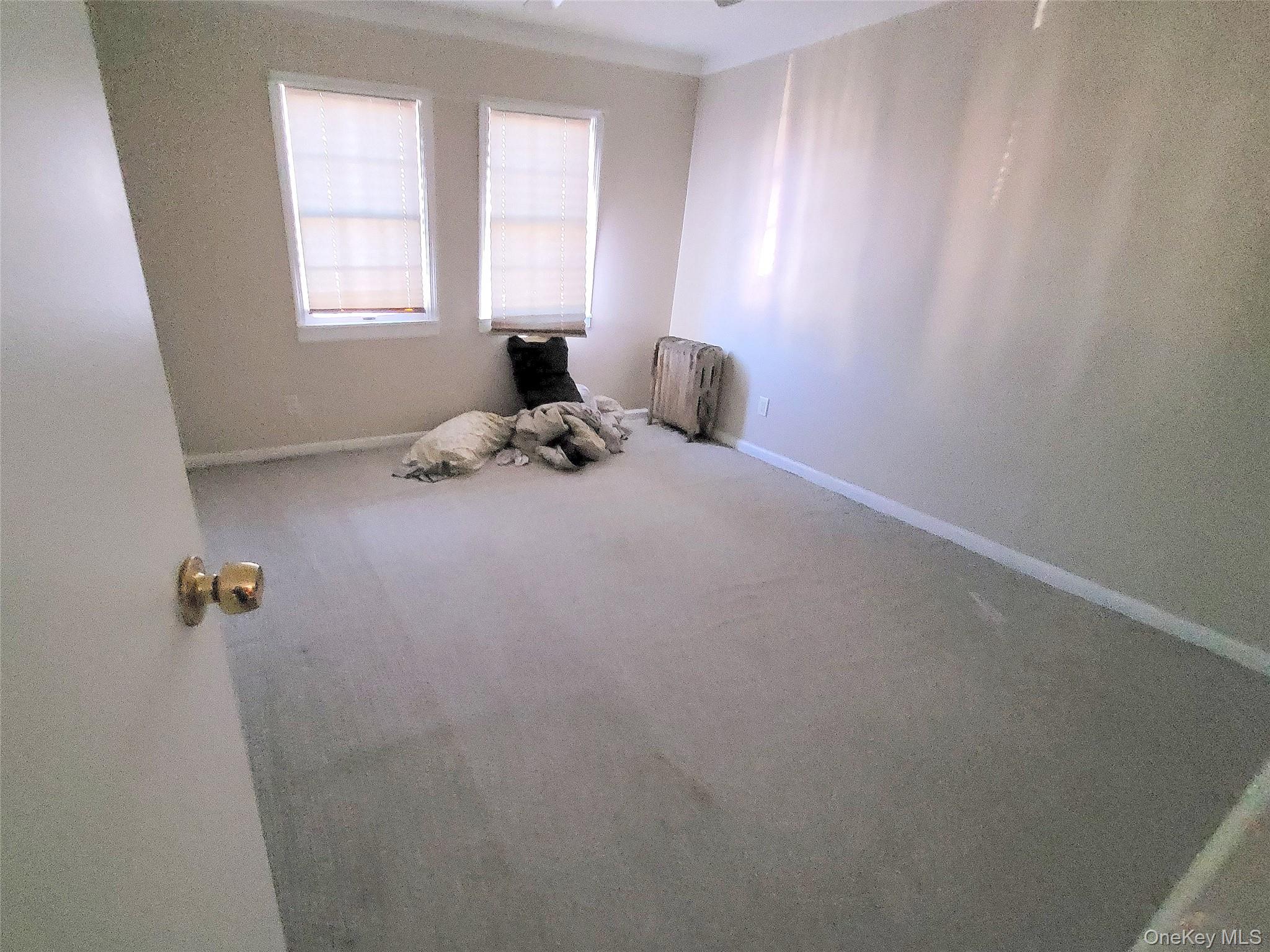 #8 photo, 6038 78th Avenue, 皇后区 Glendale , NY 11385