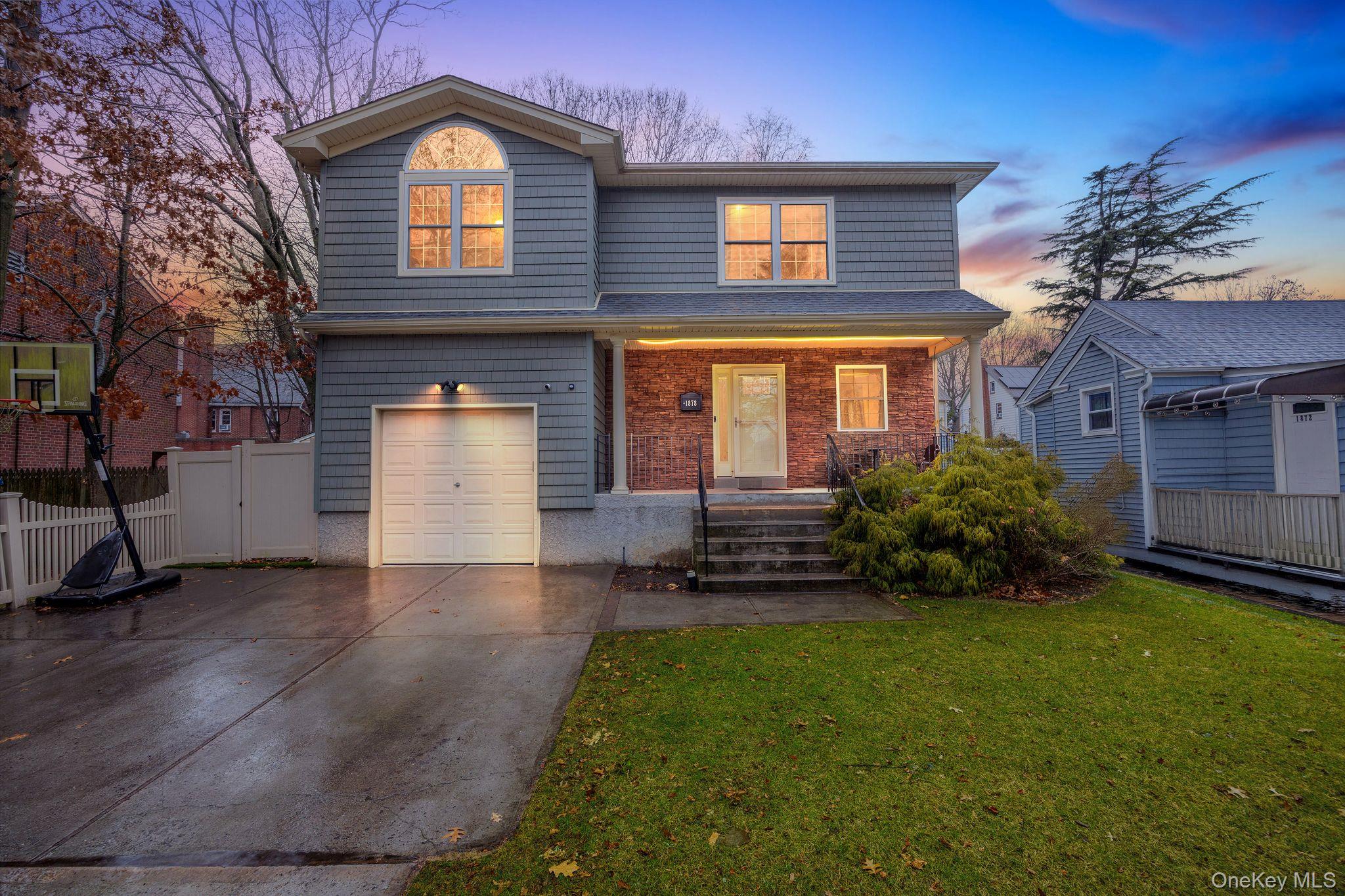 #4 photo, 1878 Lake Drive, Baldwin , NY 11510