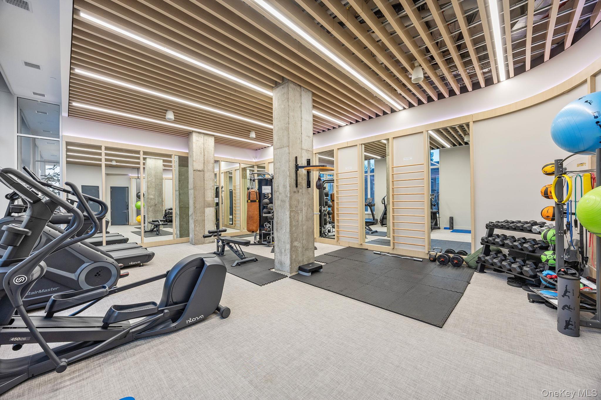 #11 photo, 41st Avenue 29-18, Long Island City , NY 11101