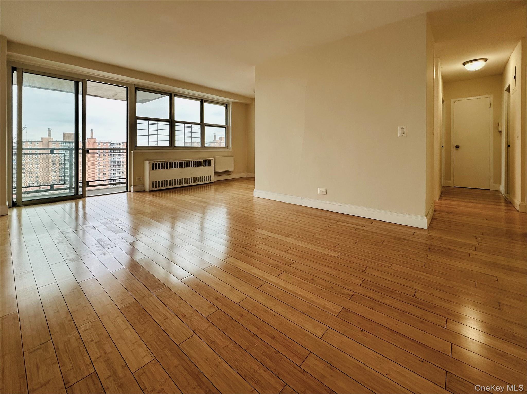 #6 photo, 880 Boynton Avenue, Bronx , NY 10473