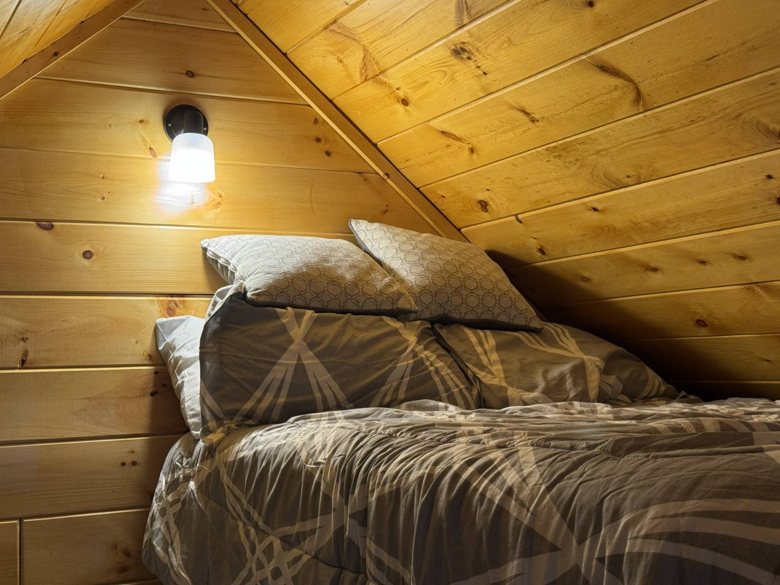 #23 photo, 11 Beaverdam Brook Dr, Altmar , NY 13302