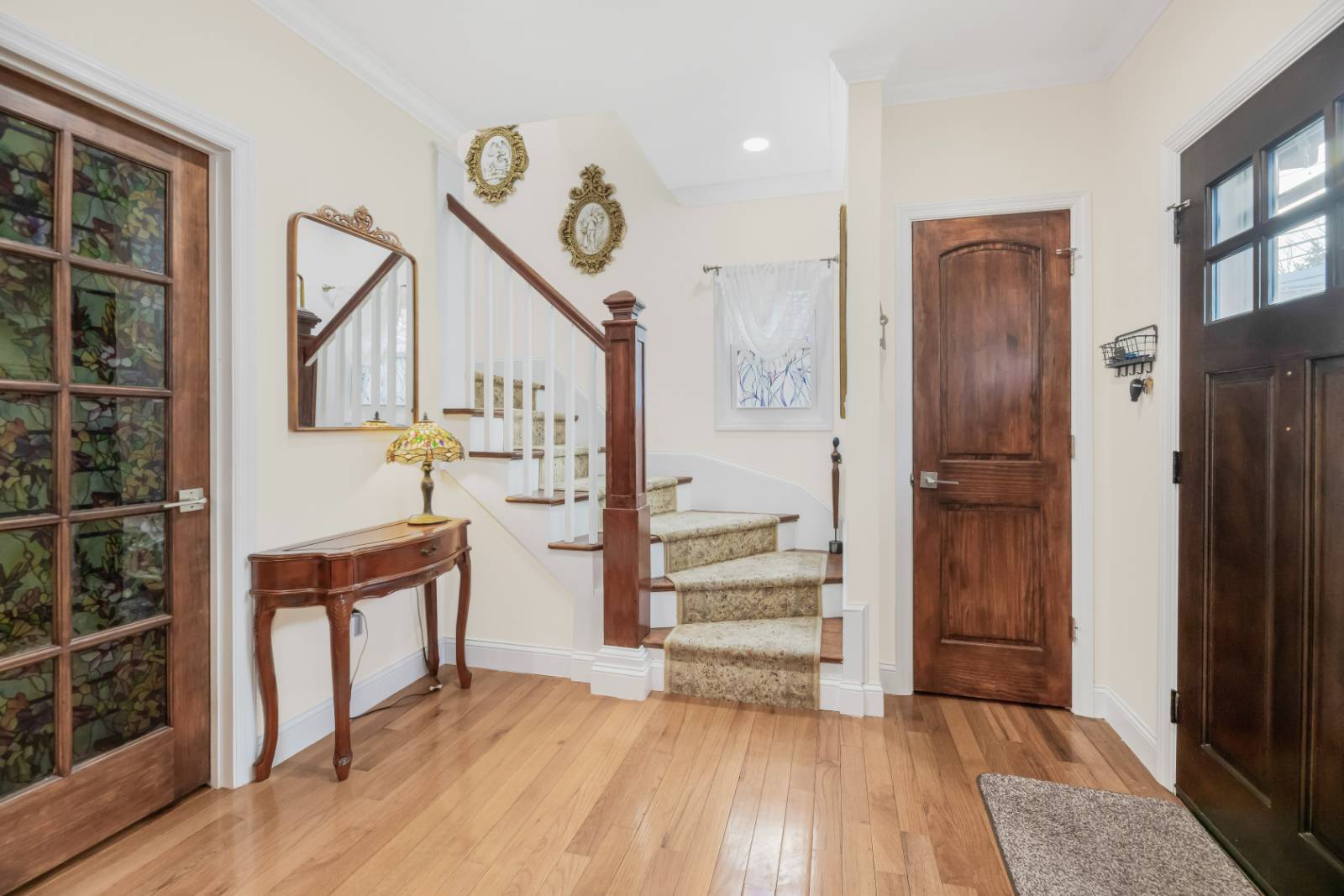 #12 photo, 248 Rockne Rd, Yonkers , NY 10701