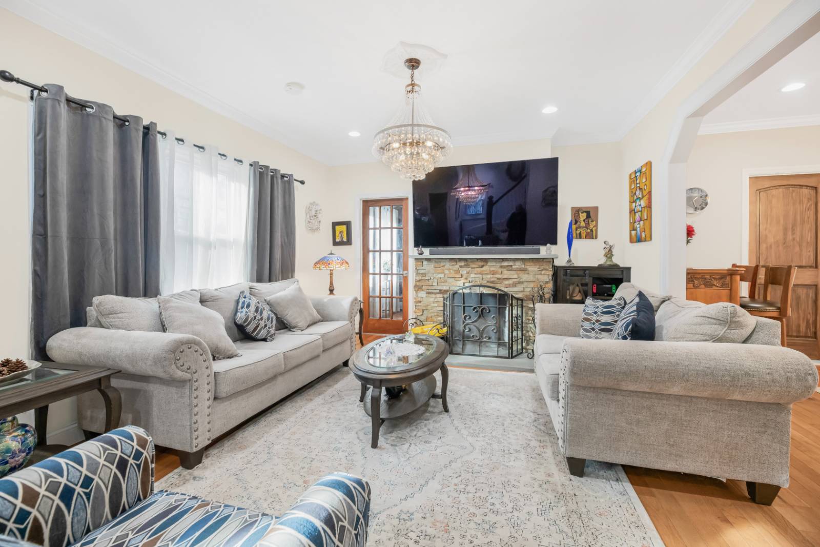 #22 photo, 248 Rockne Rd, Yonkers , NY 10701