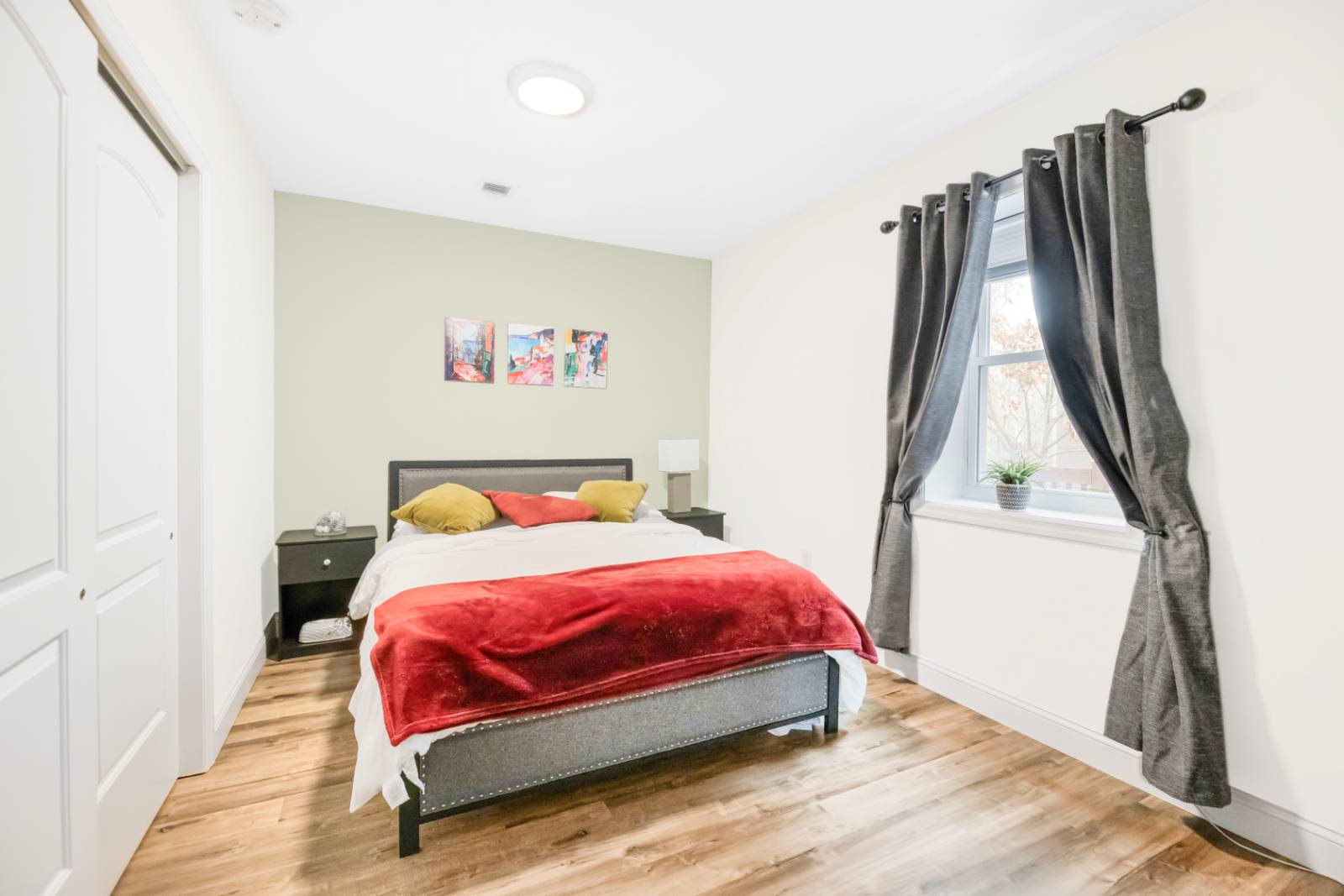 #34 photo, 248 Rockne Rd, Yonkers , NY 10701