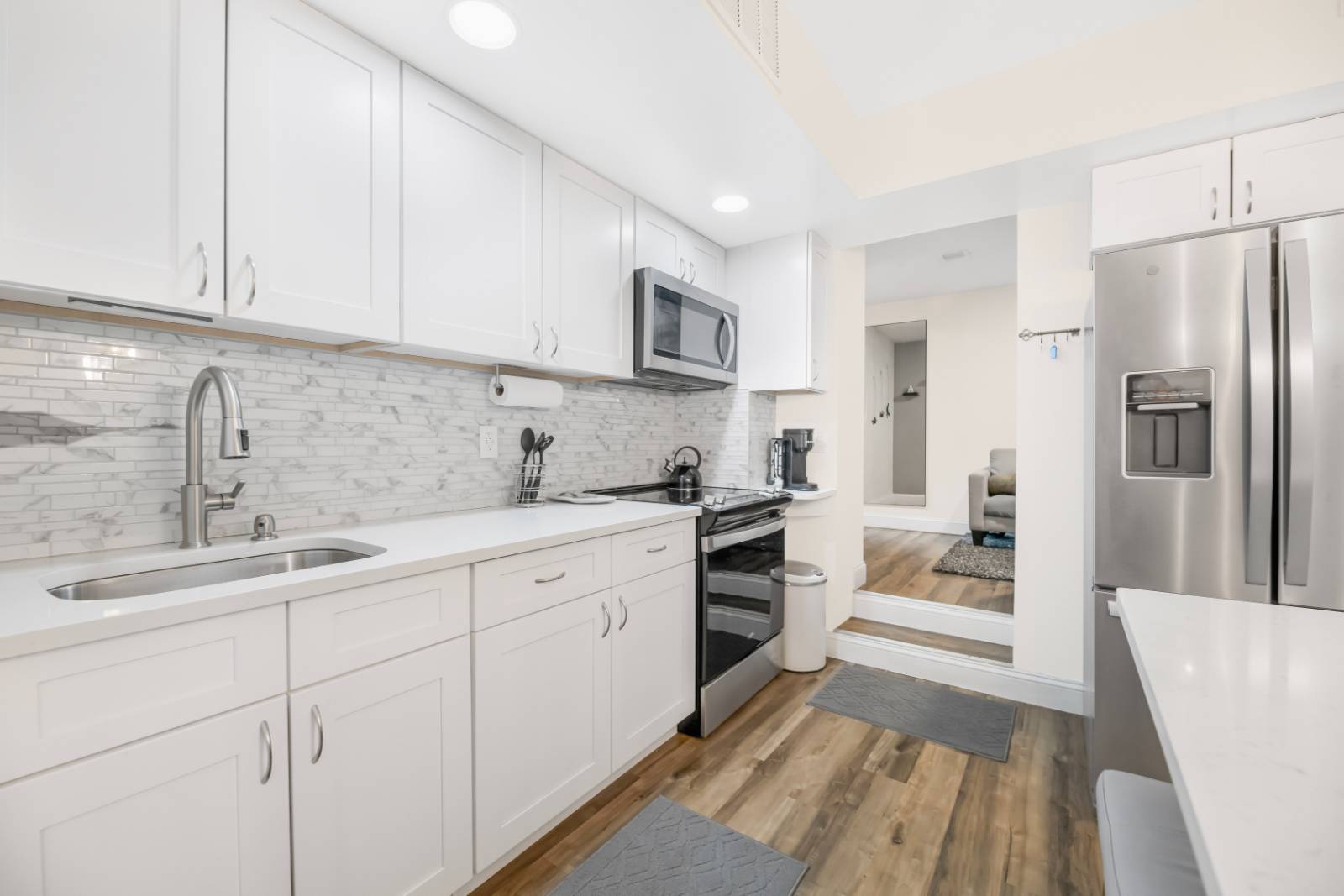 #37 photo, 248 Rockne Rd, Yonkers , NY 10701