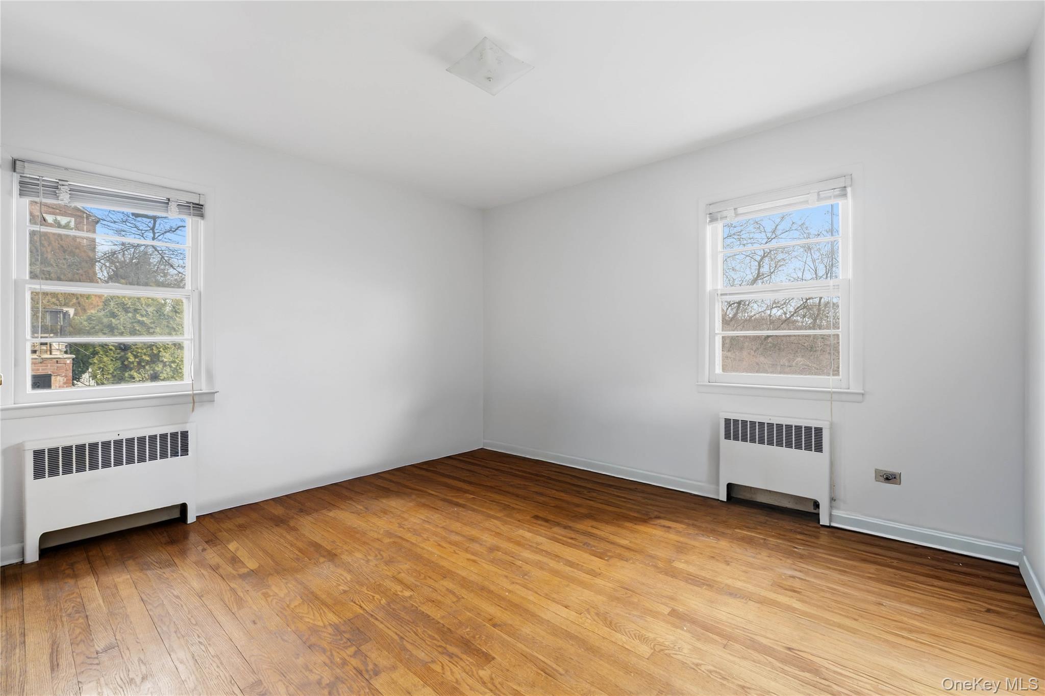 #9 photo, 6209 Spencer Terrace, Bronx , NY 10471