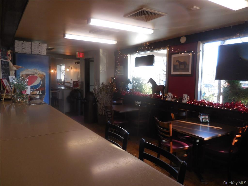 #10 photo, 2850 State Route 17k, 纽约州 Middletown , NY 10941