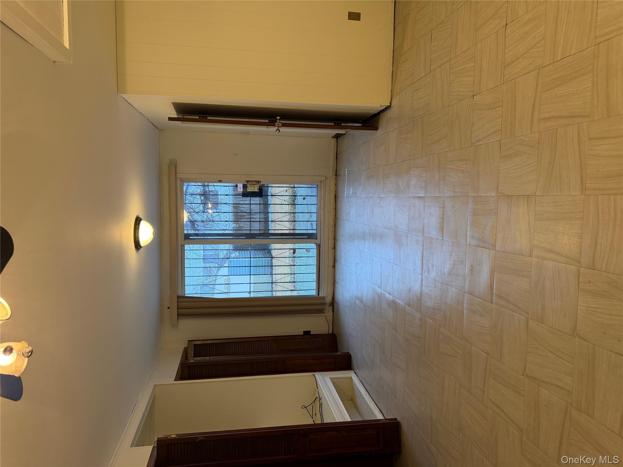 #20 photo, 2536 Tiemann Avenue, 布朗士 Bronx , NY 10469