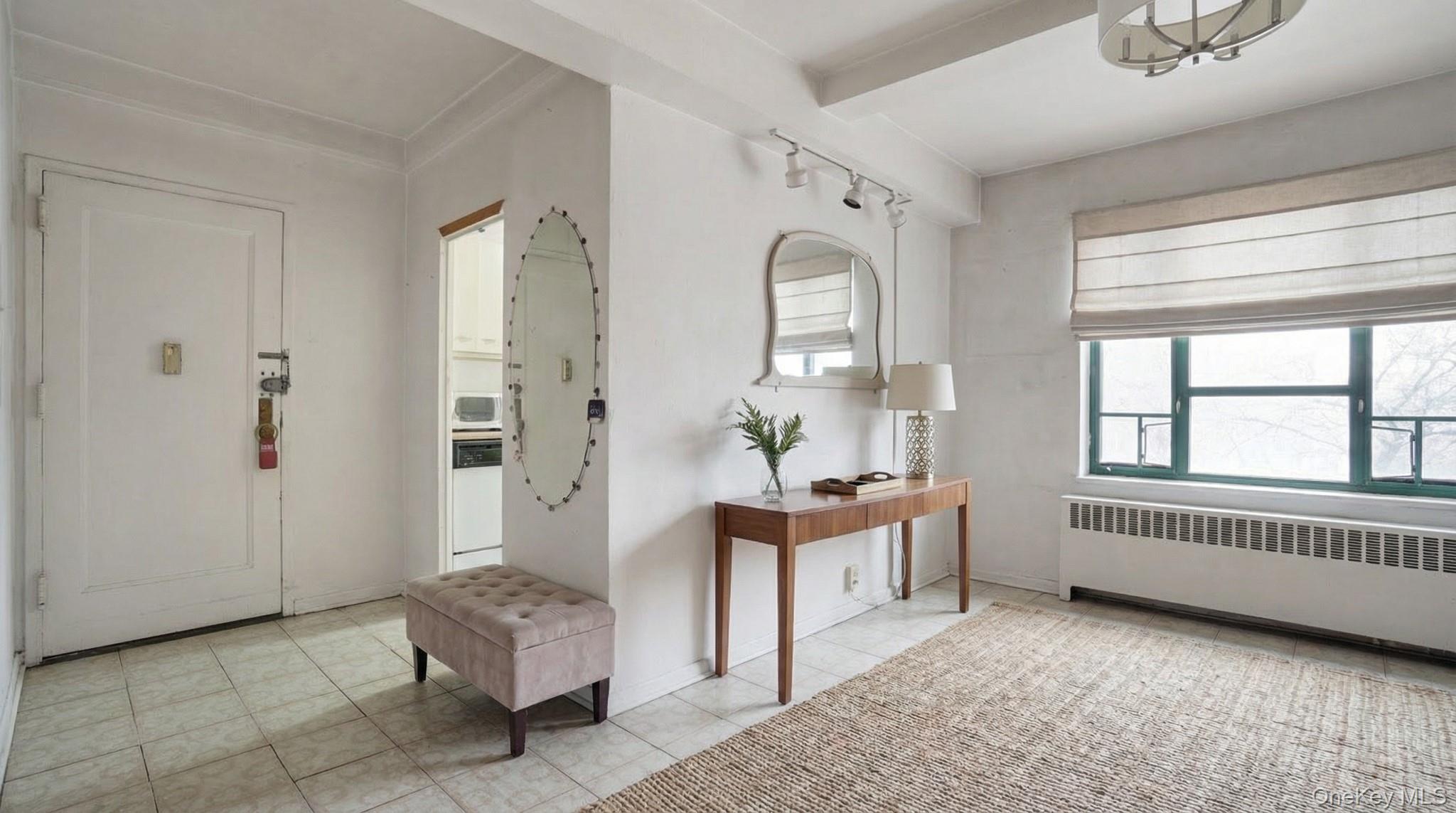 #6 photo, 1491 West Avenue, Bronx , NY 10462