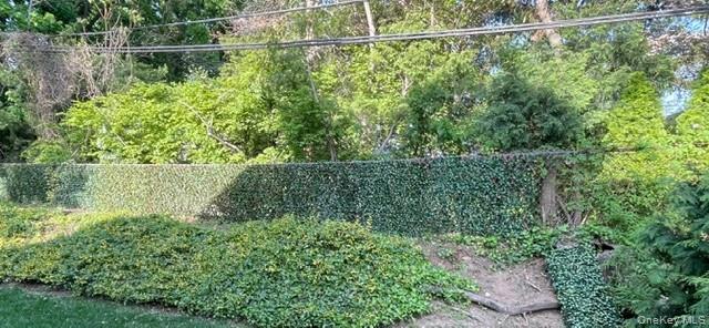 #11 photo, 145 Shore Road, Manhasset , NY 11030