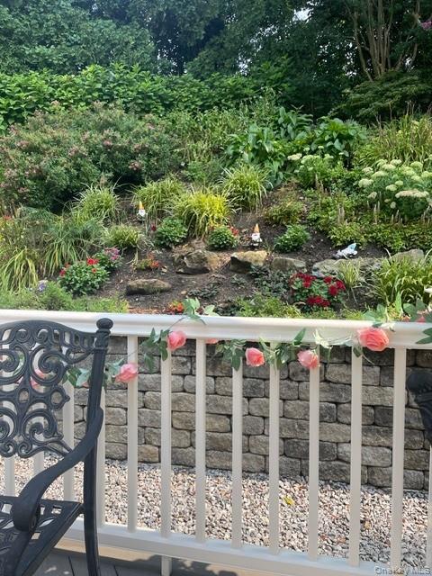 #16 photo, 145 Shore Road, Manhasset , NY 11030