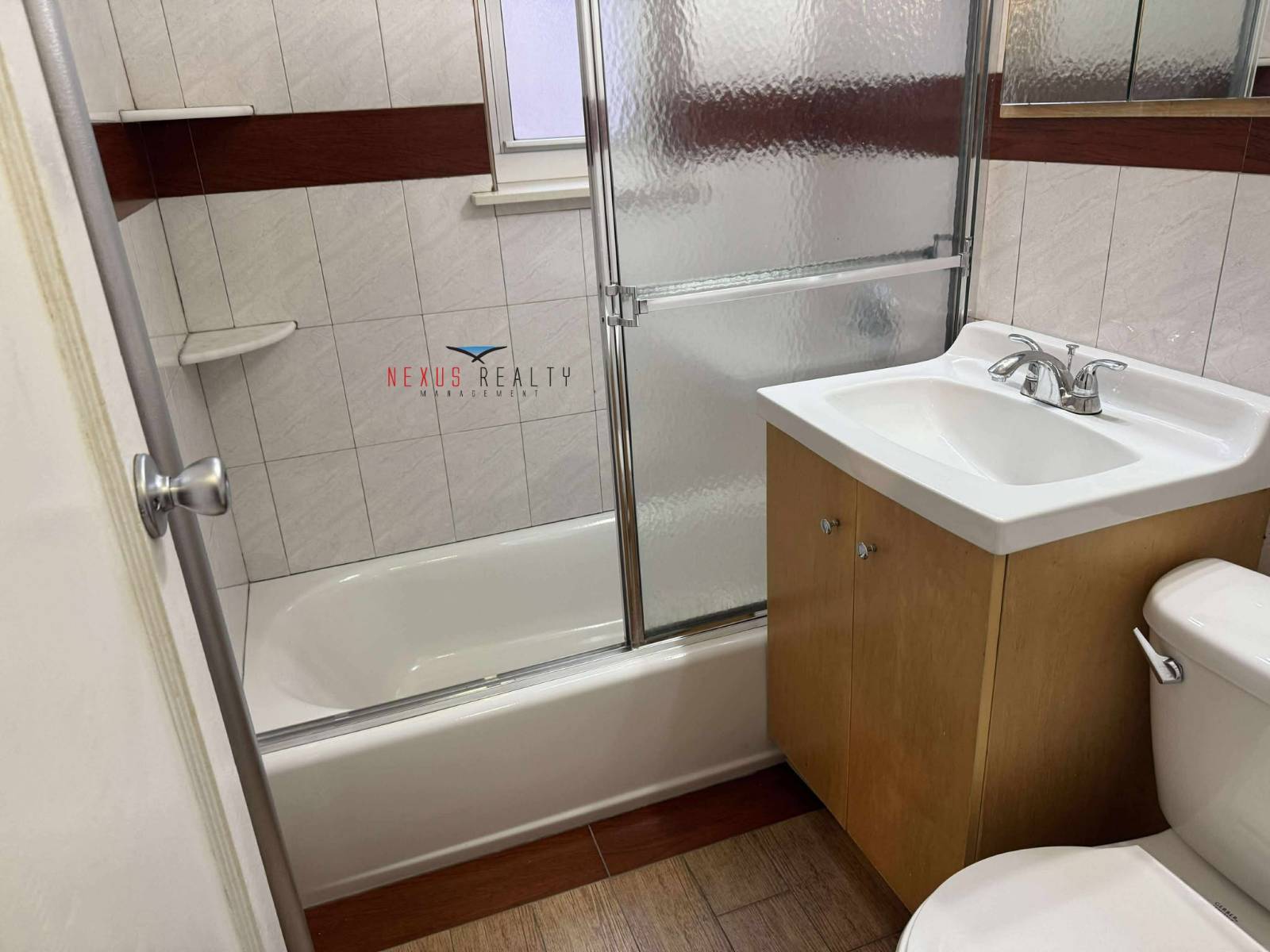 #5 photo, 58th STREET & 43RD AVENUE, Куинс ‖ Woodside , NY 11377