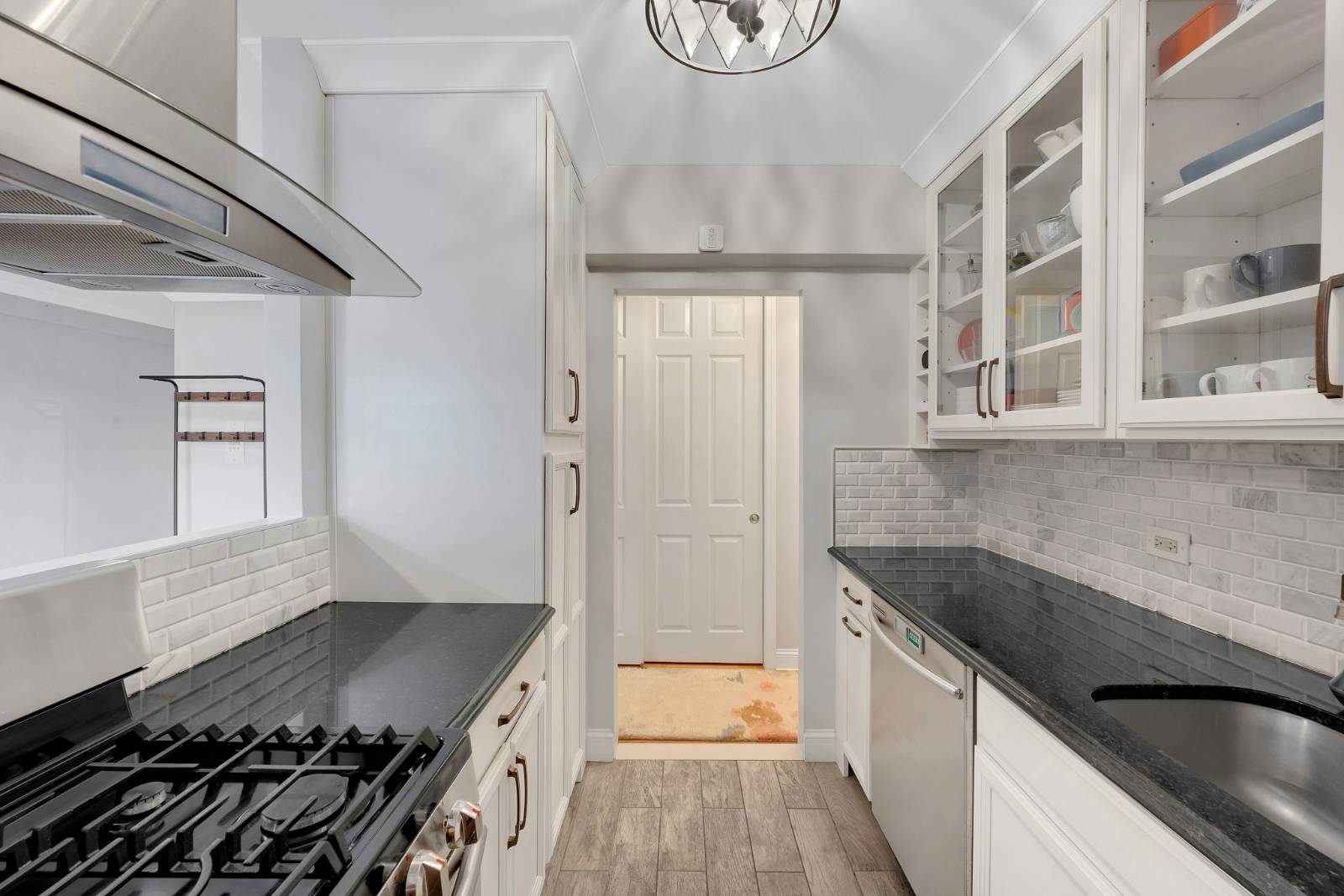 #8 photo, 601 Kappock Street, #5E, Spuyten Duyvil , NY 10463