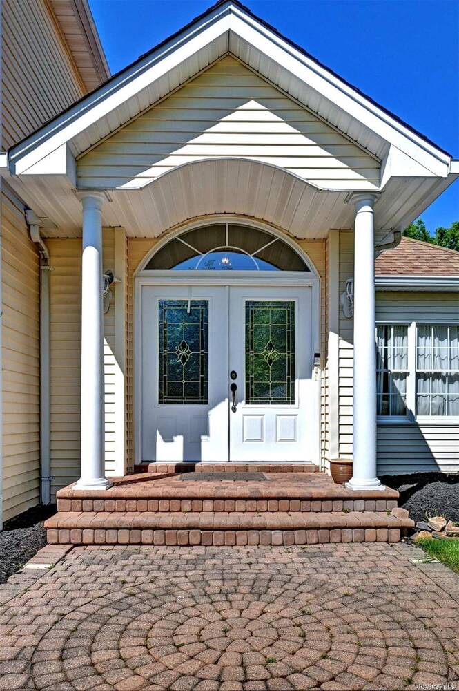 #2 photo, 3 Leahs, מחוז סאפוק Smithtown , NY 11787