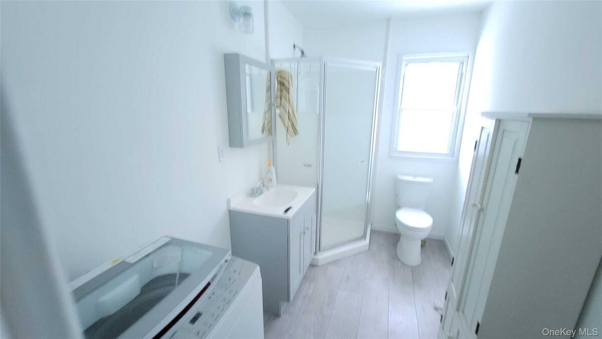 #5 photo, 56 Woodcliff Trail, Baiting Hollow , NY 11933