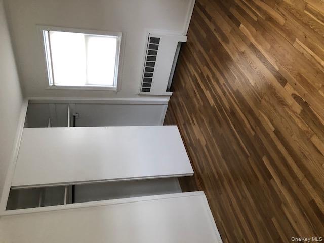 #7 photo, 4005 Worthmor Drive, Seaford , NY 11783