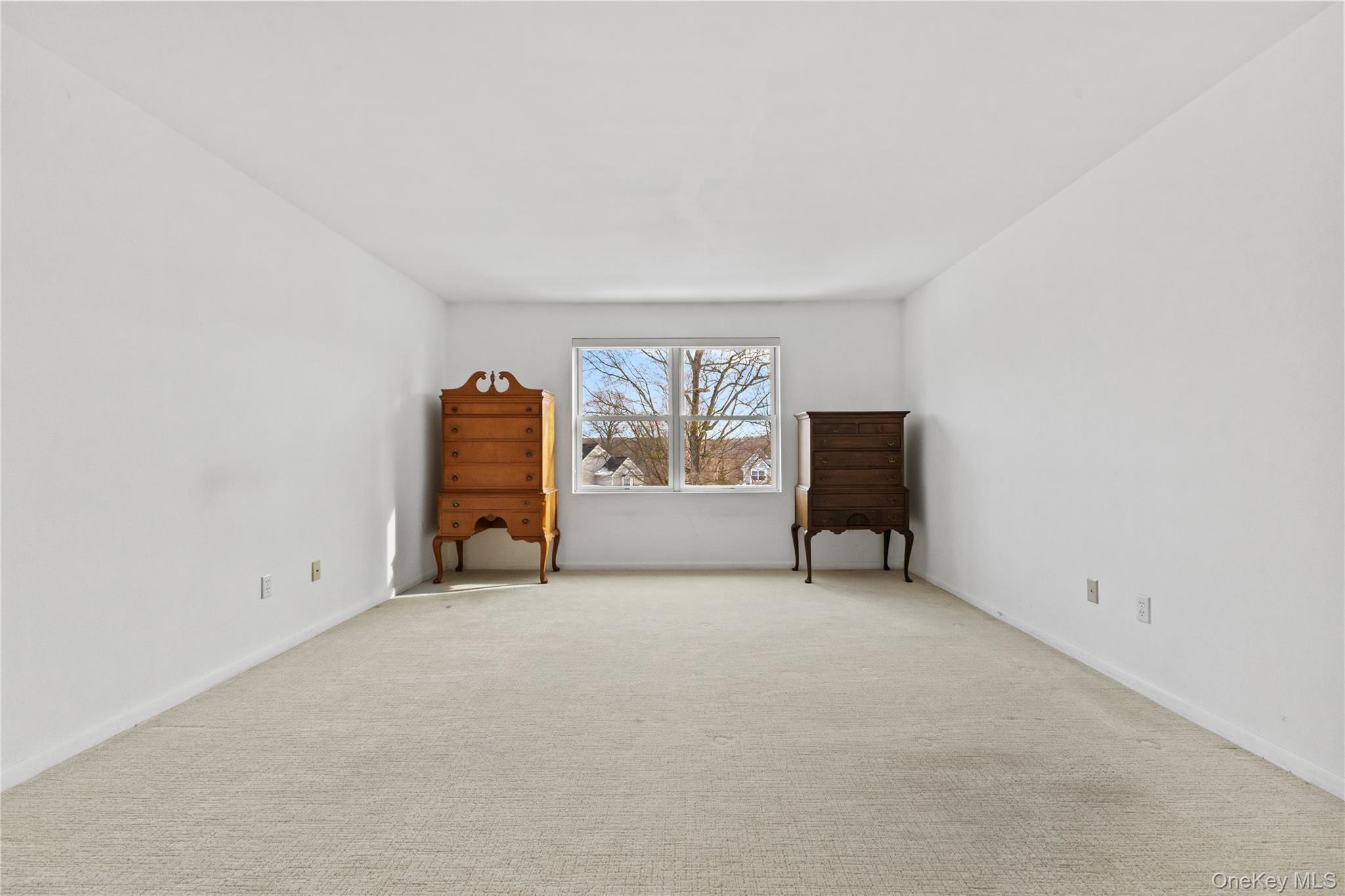 #20 photo, 10 Guilford Circle, Goldens Bridge , NY 10526