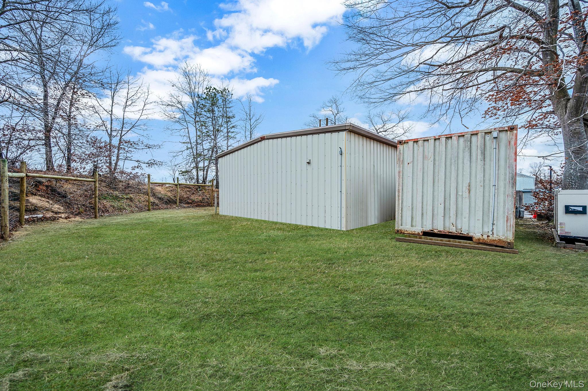 #10 photo, 1807 Middle Road, Calverton , NY 11933