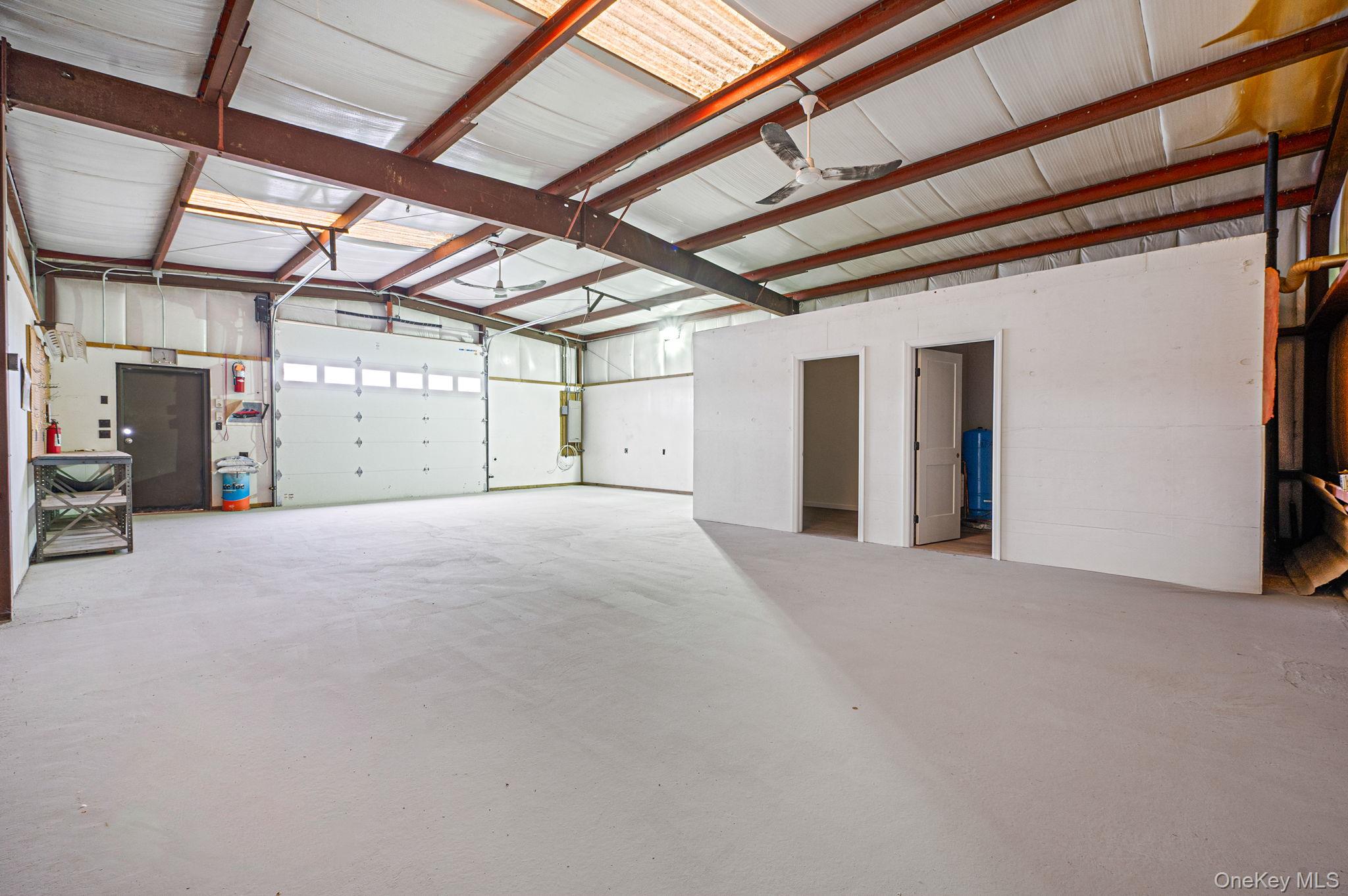 #15 photo, 1807 Middle Road, Calverton , NY 11933