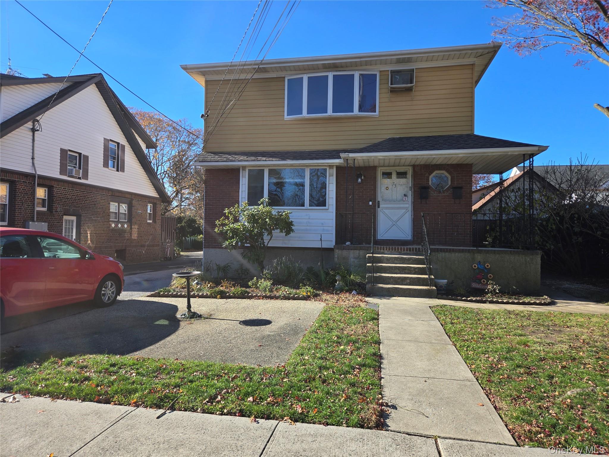 #2 photo, 73 Pearsall Avenue, Lynbrook , NY 11563