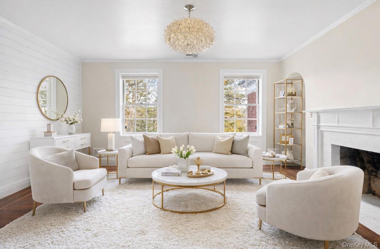 #15 photo, 393 Mill River Road, Нассау ‖ Muttontown , NY 11771