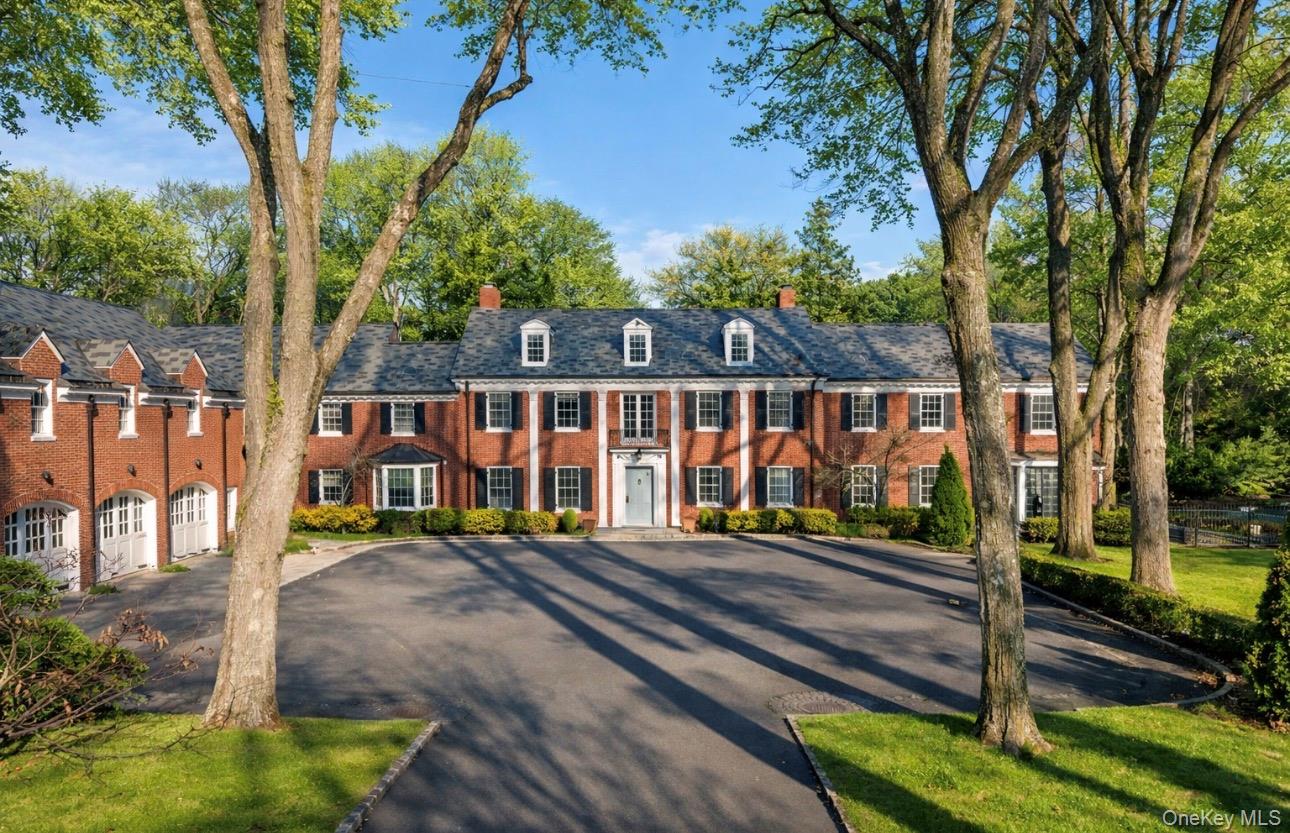 #3 photo, 393 Mill River Road, Нассау ‖ Muttontown , NY 11771