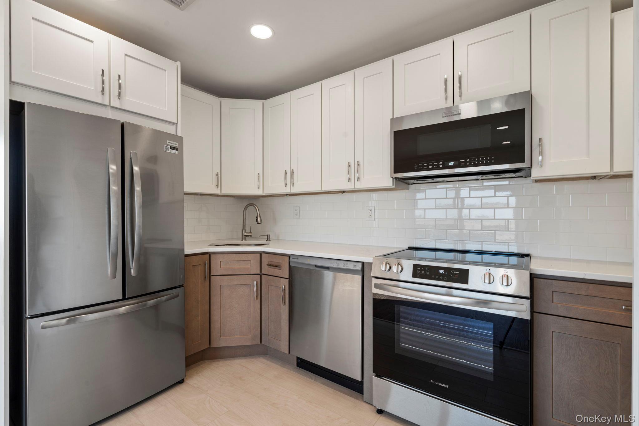 #2 photo, 1 Anchorage, Freeport , NY 11520