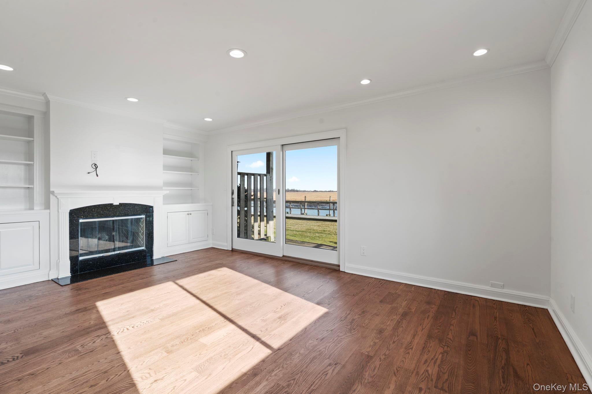 #6 photo, 1 Anchorage, Freeport , NY 11520