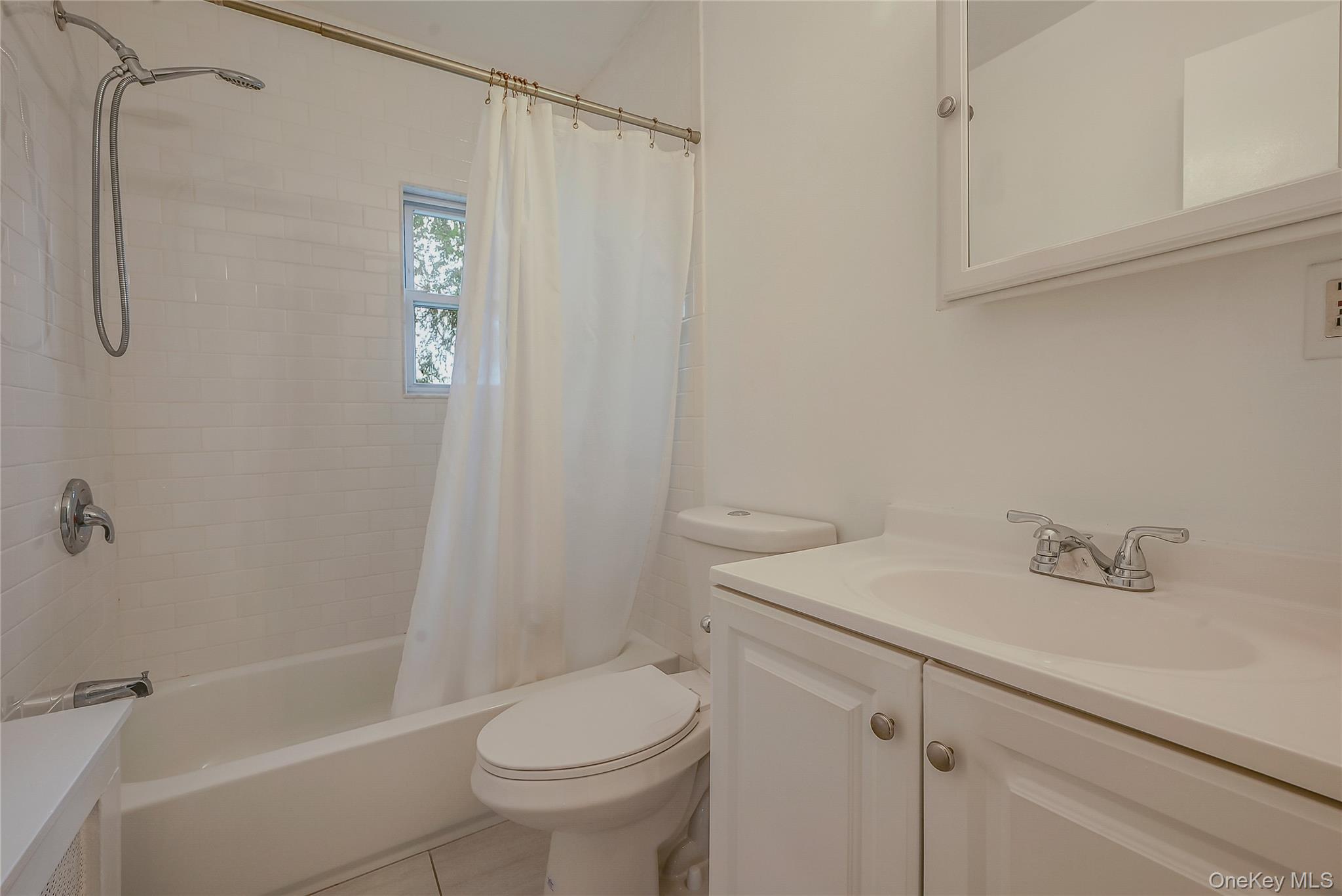 #11 photo, 148 S 4th Street, 长岛 贝斯佩奇 Bethpage , NY 11714