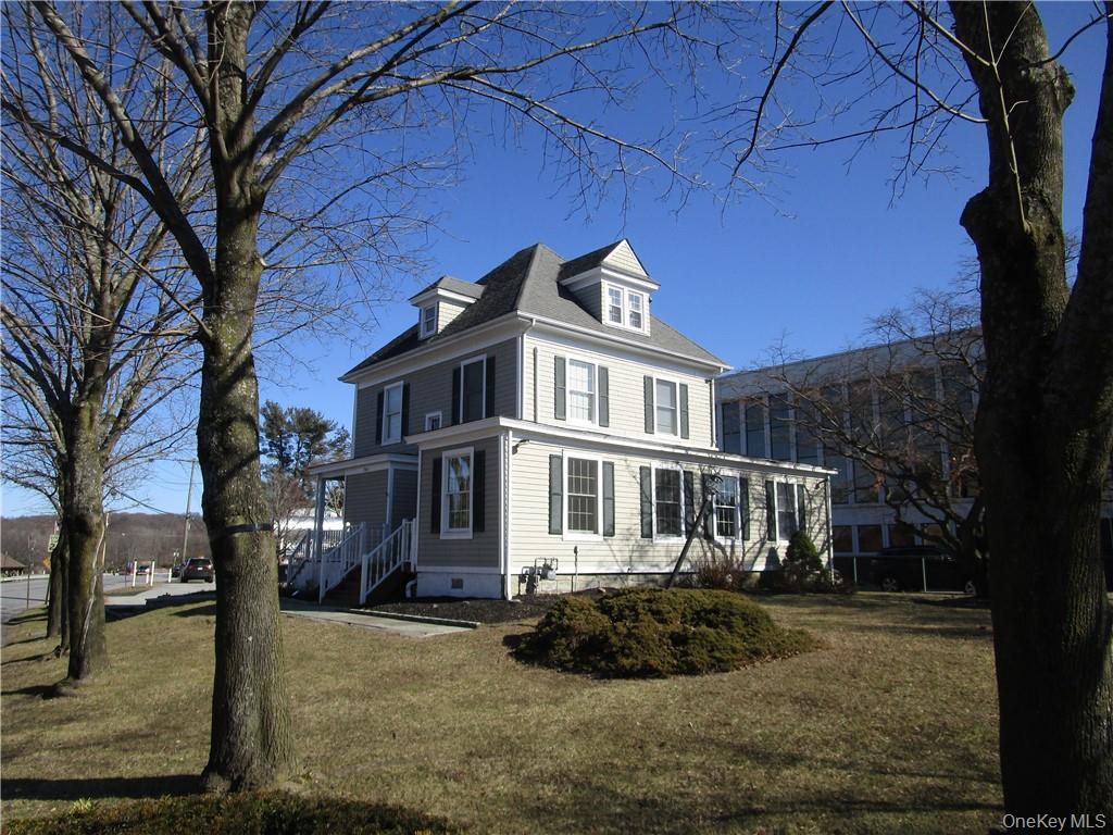 #2 photo, 1952 Commerce Street, Yorktown Heights , NY 10598